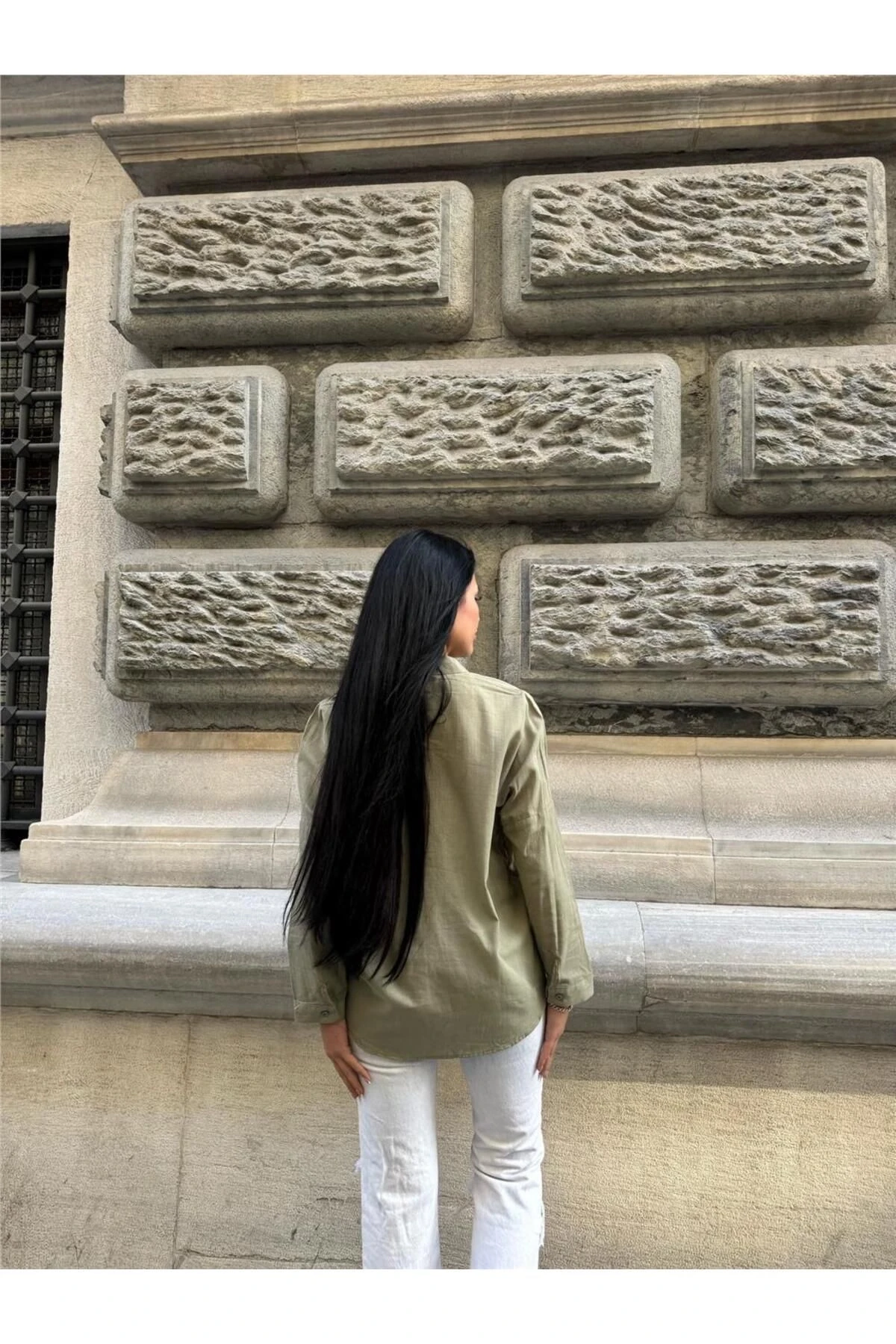 Haki Çift Cepli Viskon Oversize Gömlek