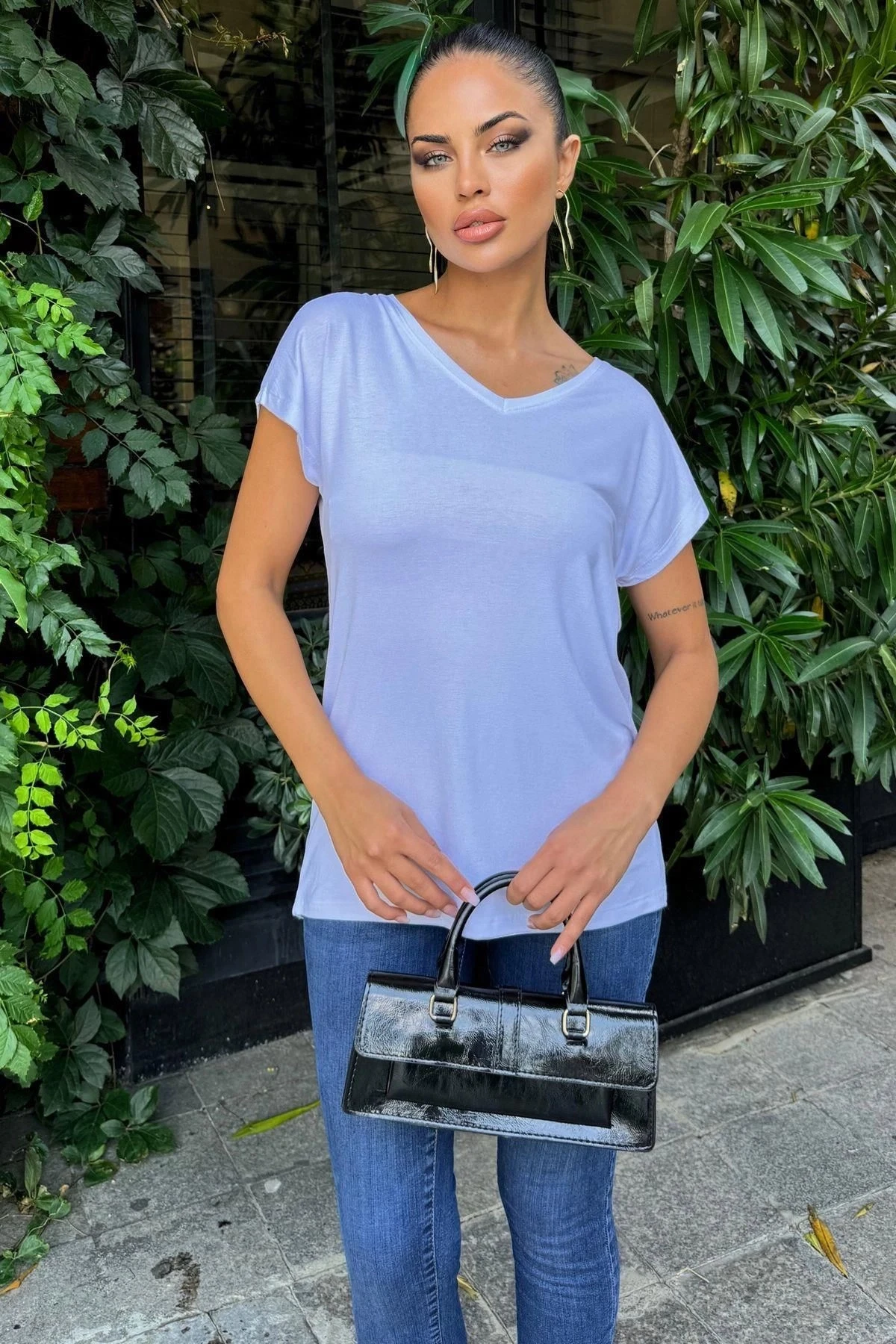 Kadın Beyaz V Yaka, Kısa Kol, Basic Model, Salaş Bluz