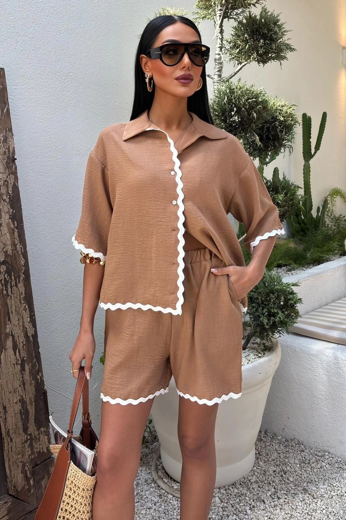 Kadın Camel Keten Biye Detaylı Kısa Şortlu Takım