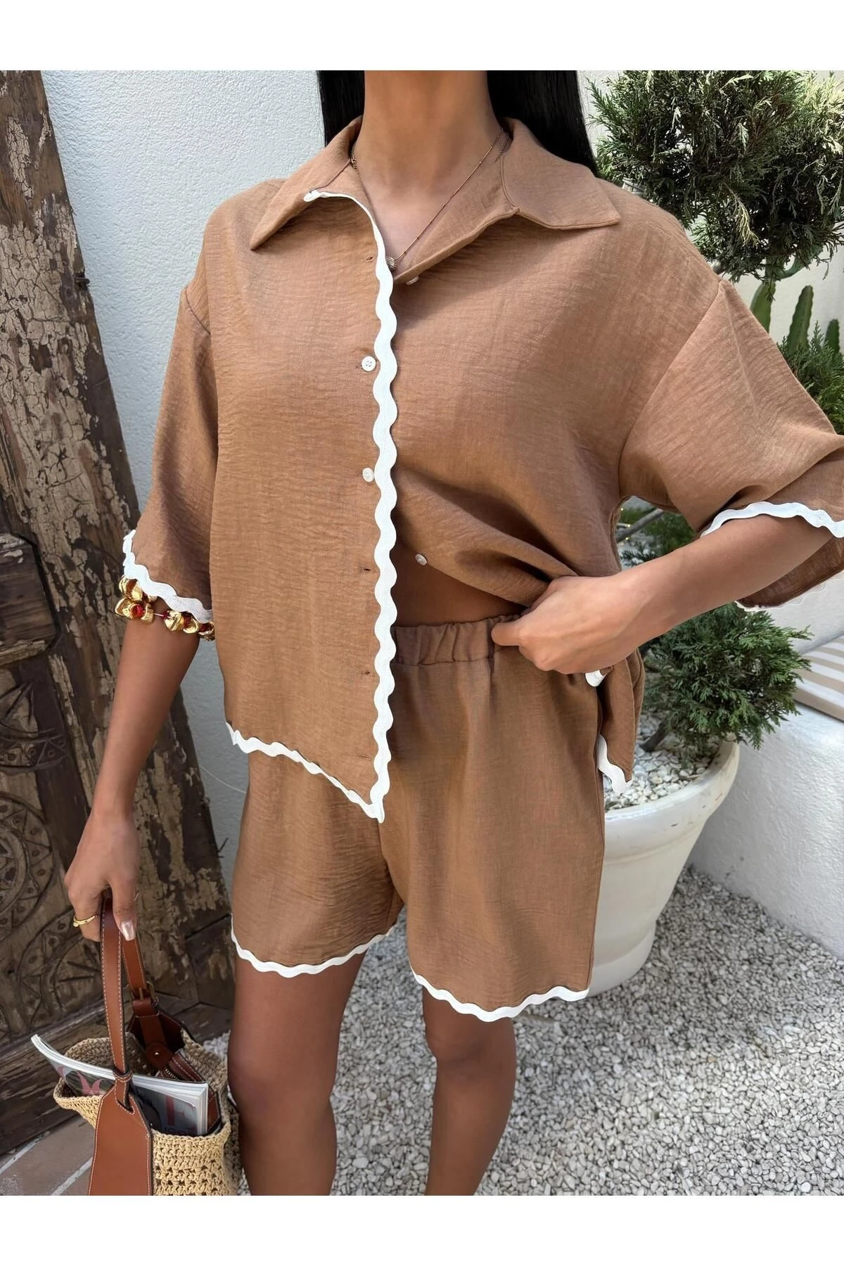Kadın Camel Keten Biye Detaylı Kısa Şortlu Takım