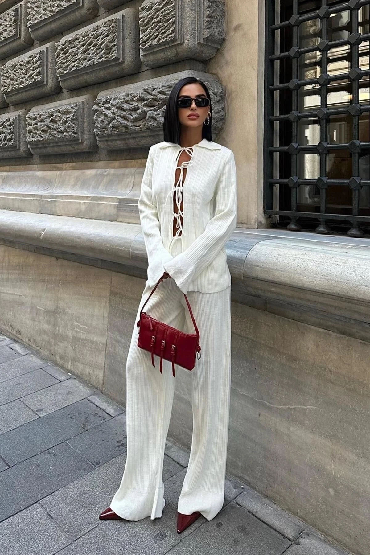 Kadın Ekru Akrilik Polo Yaka Uzun Triko Takım