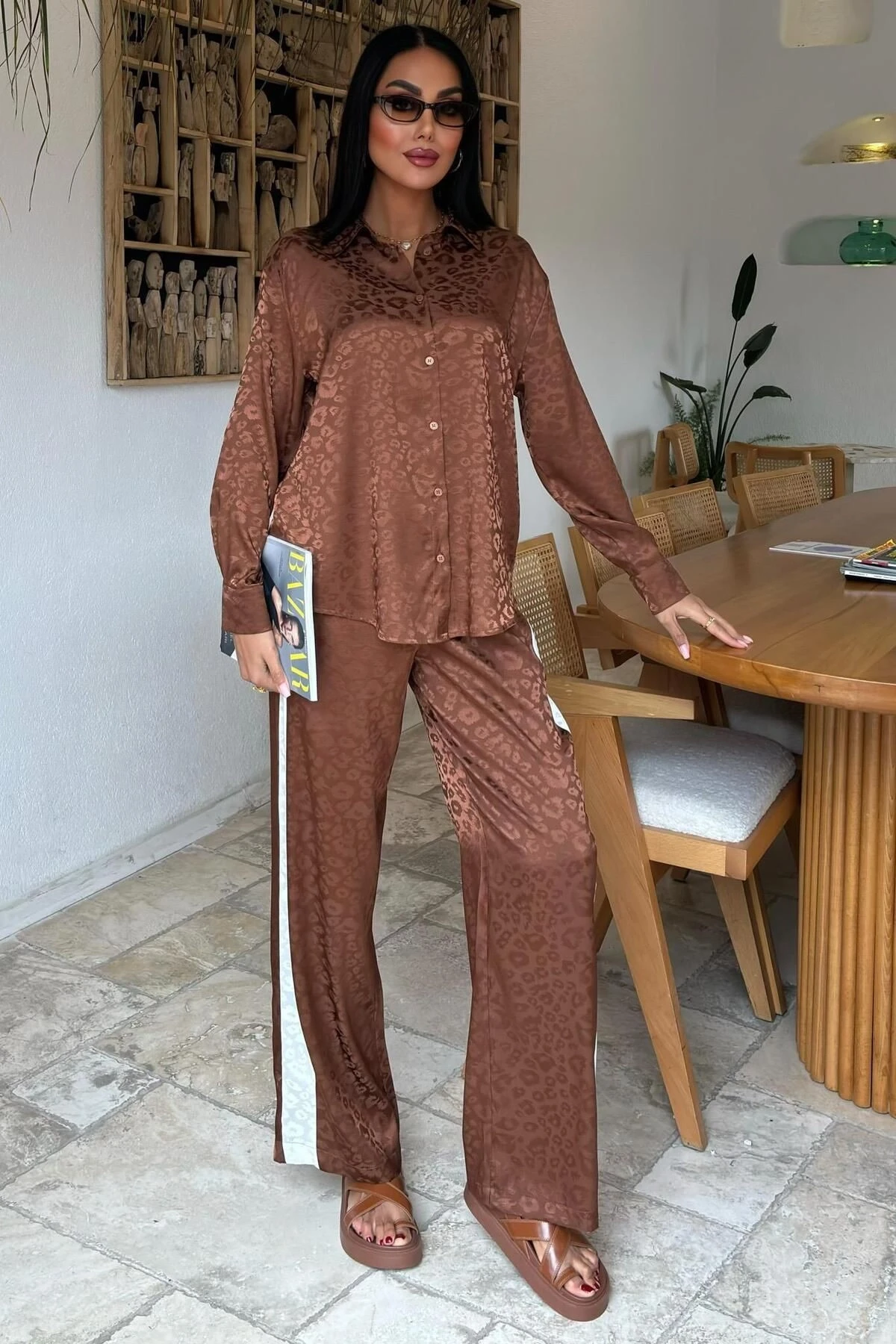 Kadın Kahverengi Jakar Saten Parlak Uzun Kollu Takım