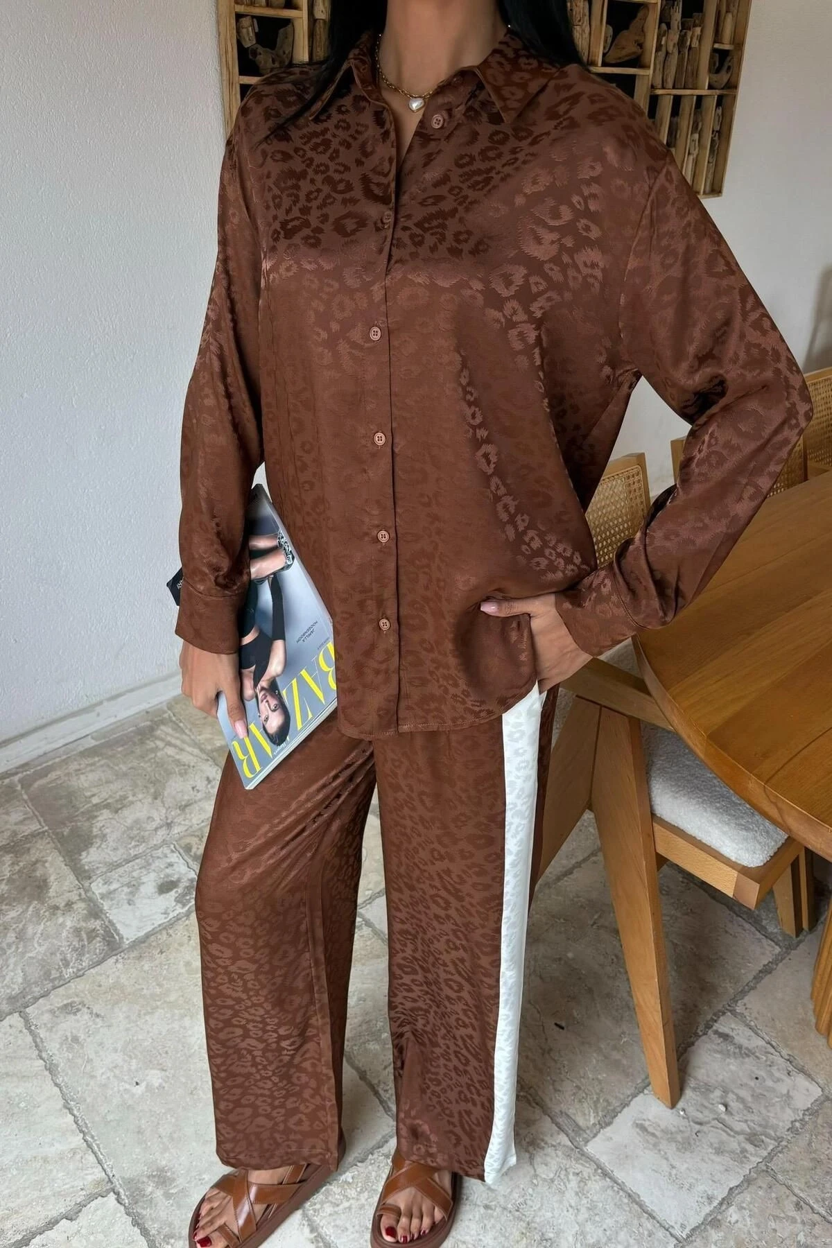 Kadın Kahverengi Jakar Saten Parlak Uzun Kollu Takım