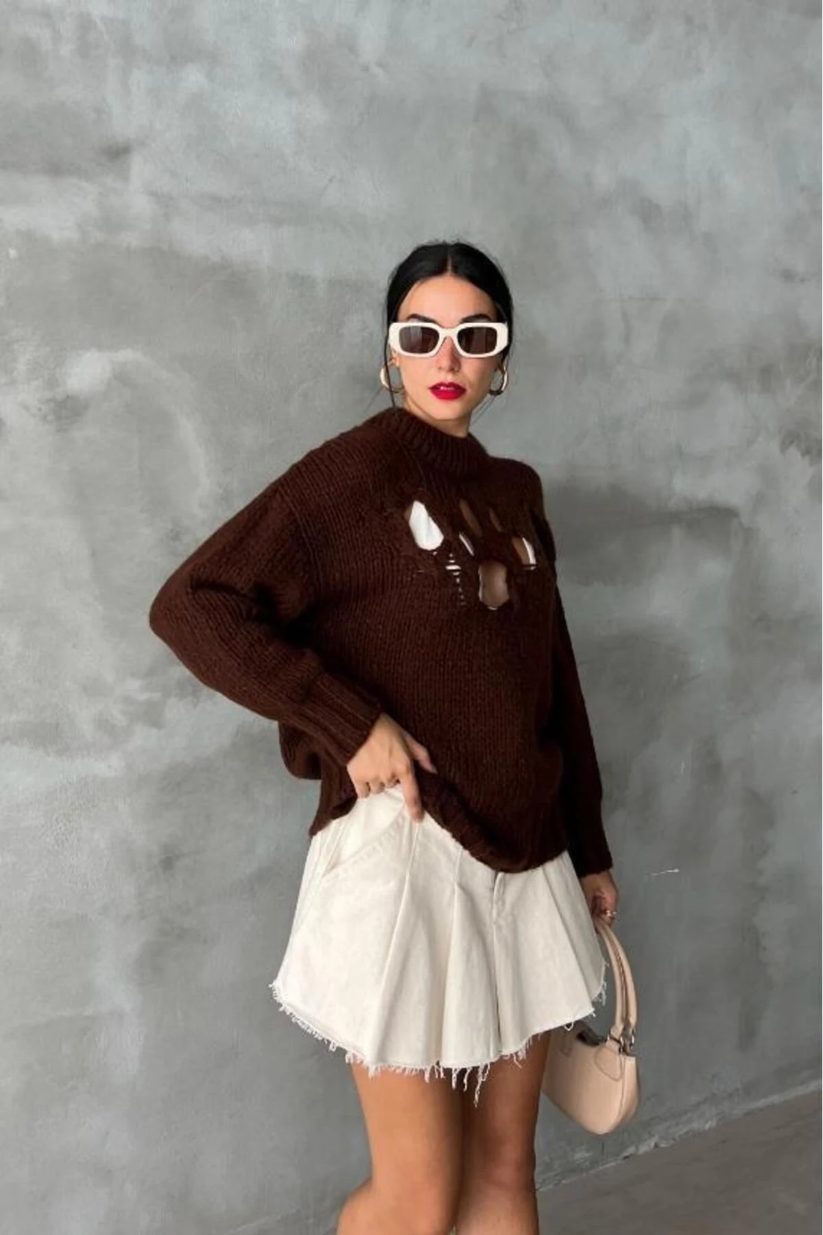 Kadın Kahverengi Oversize Triko Yarım Balıkçı Yaka Kazak