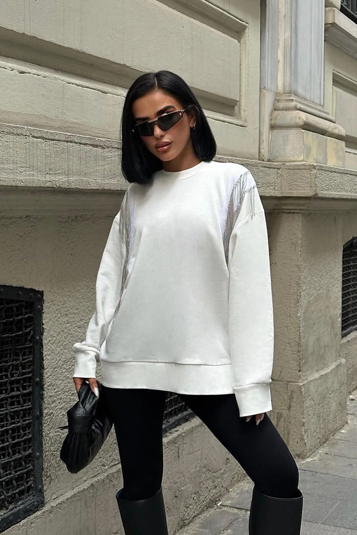Kadın Kırık Beyaz Oversize Dokuma Uzun Kollu Sweatshirt