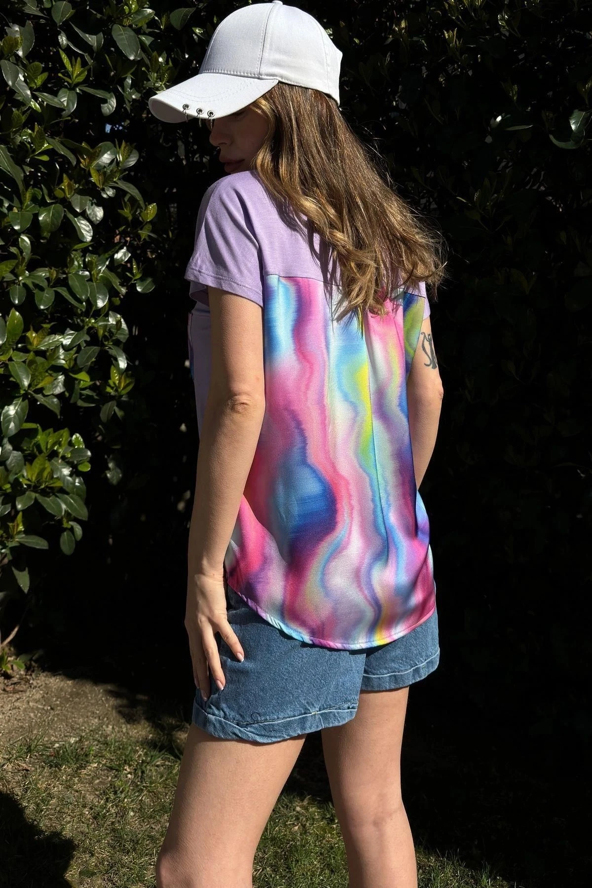 Kadın Lila V Yaka, Cep Detaylı, Salaş Kesim, Kısa Kol, Basic Bluz