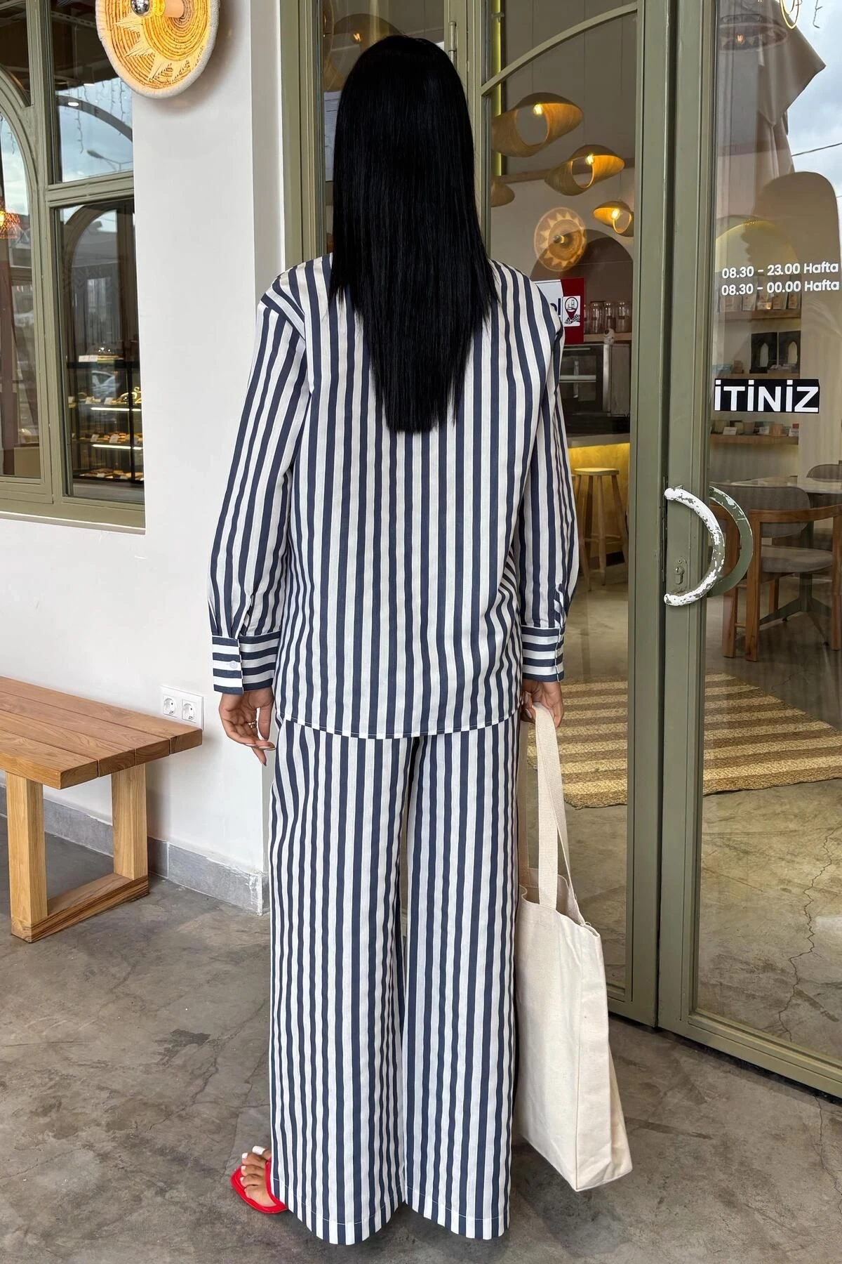 Kadın Mavi Çizgili Oversize Wual Gömlek Takım