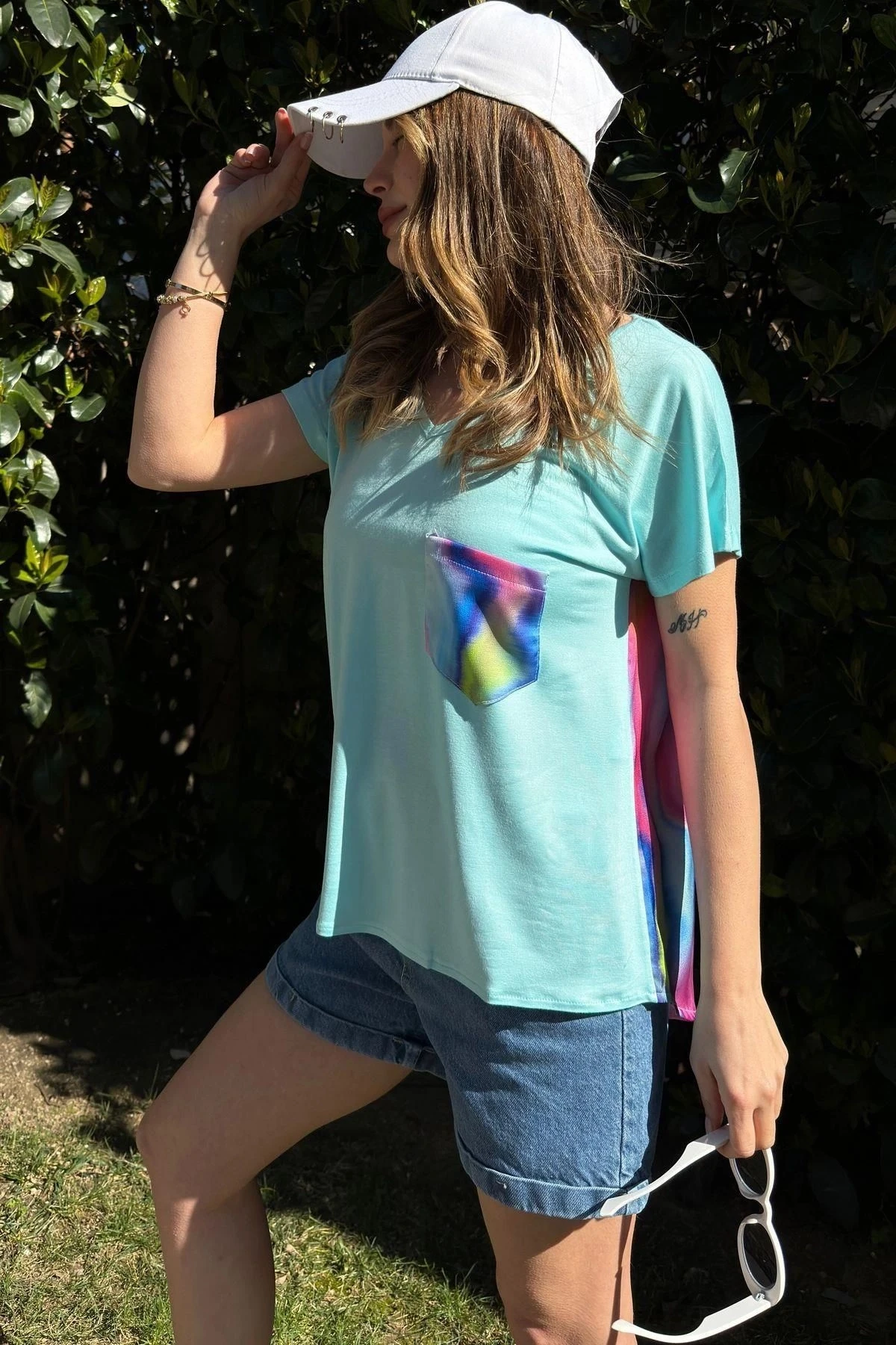 Kadın Mint V Yaka, Cep Detaylı, Salaş Kesim, Kısa Kol, Basic Bluz