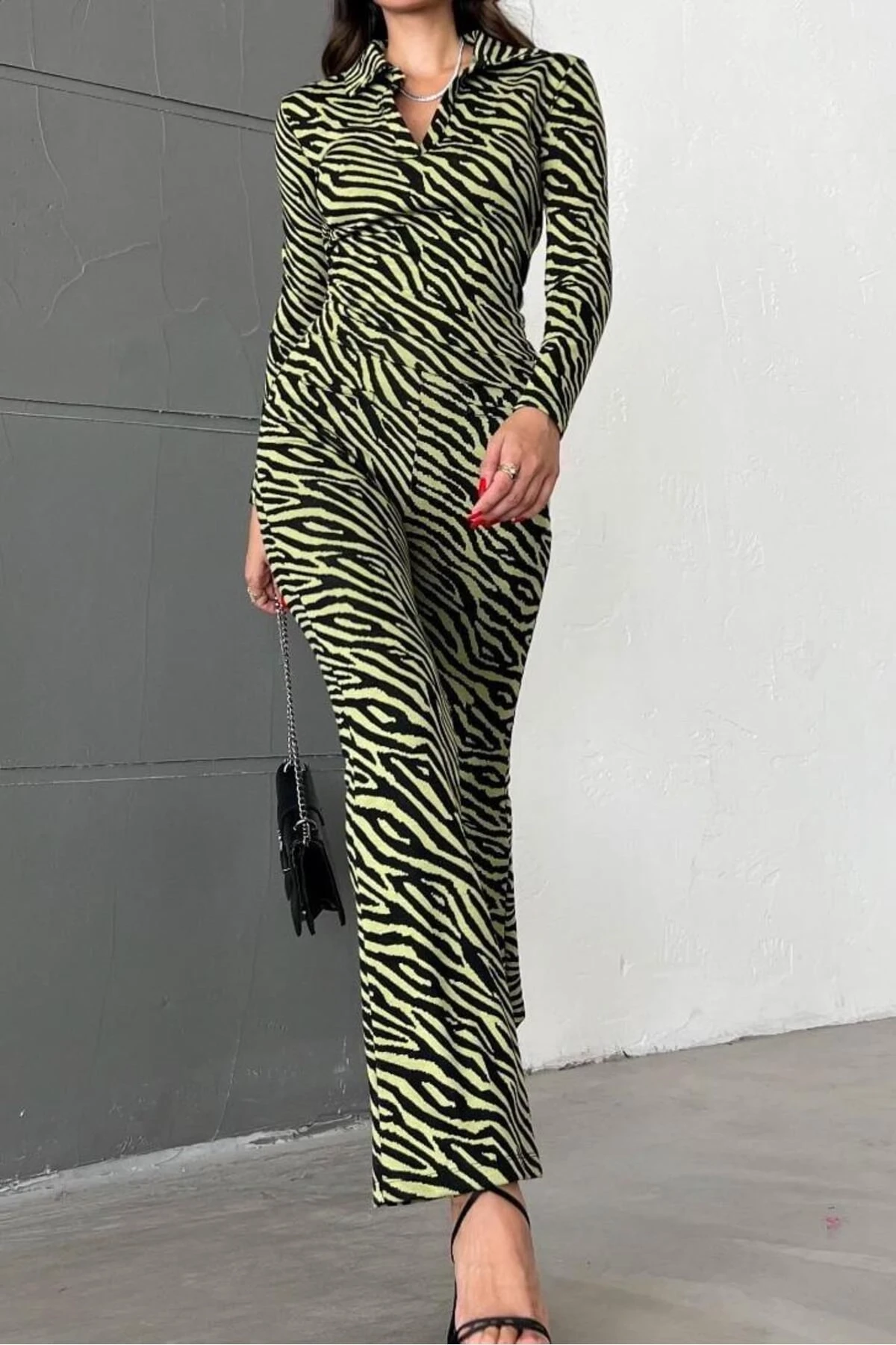 Kadın MULTI Polo Yaka Polyester Desenli Dokuma Takım