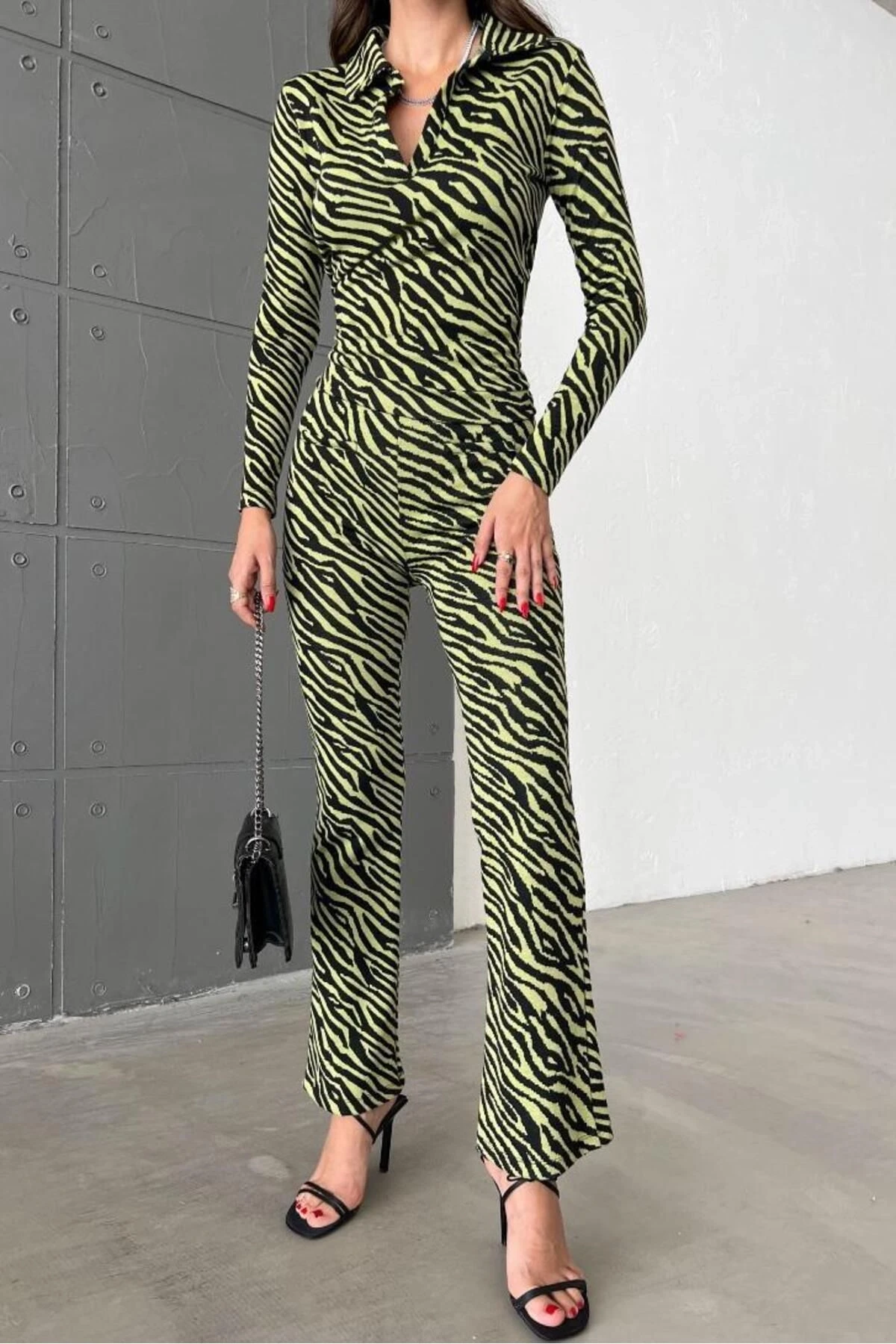 Kadın MULTI Polo Yaka Polyester Desenli Dokuma Takım