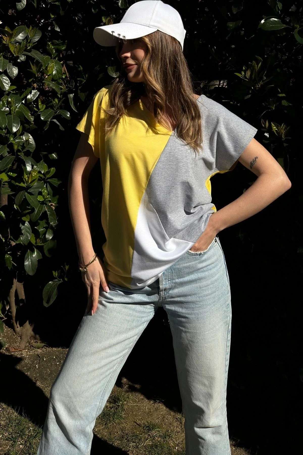 Kadın Sarı, Beyaz & Gri Kısa Kol, Color Block Tasarım, Salaş Bluz