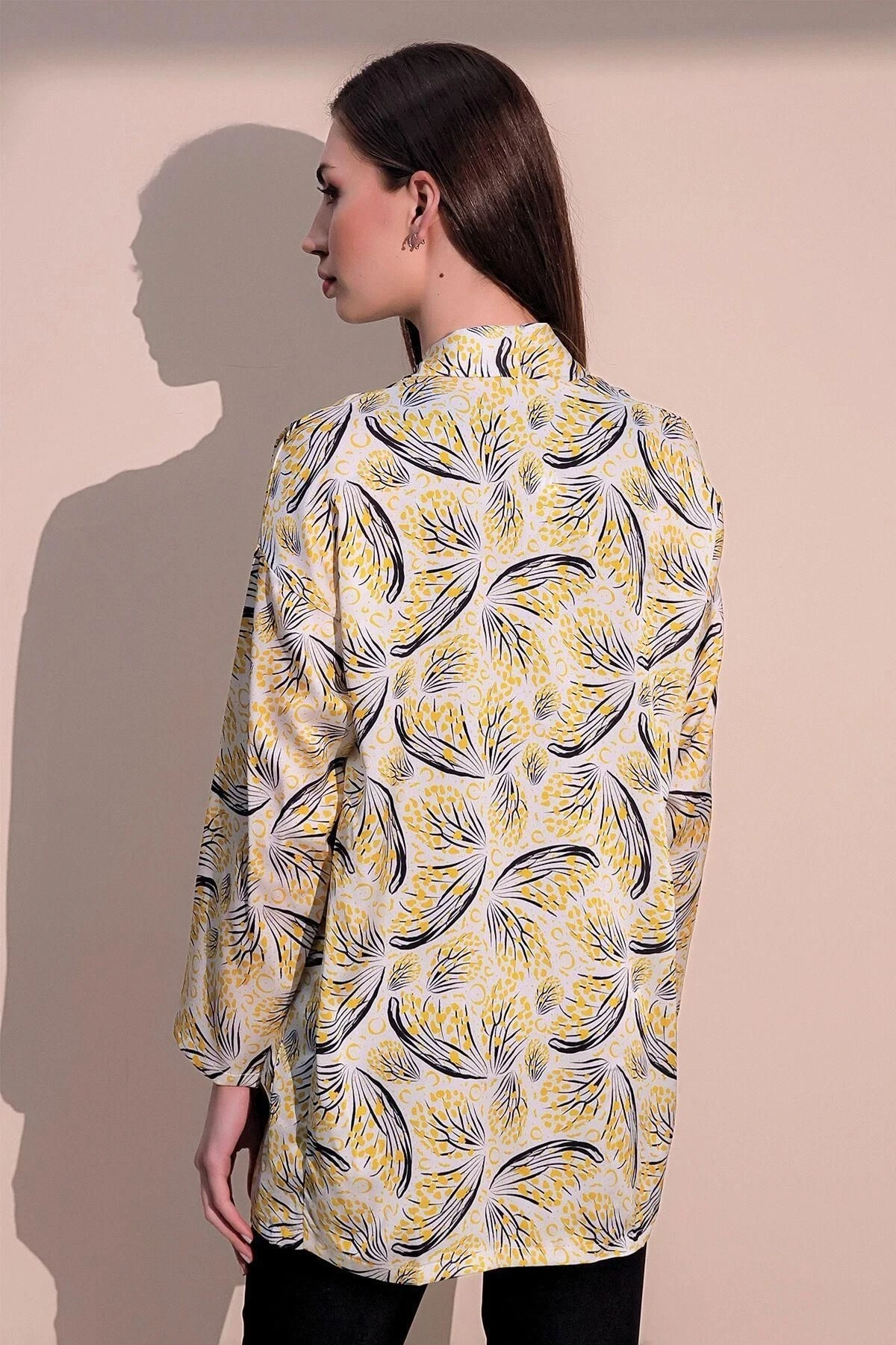 Kadın Sarı Safari Desen Yeni Moda Saten Çift Cepli Salaş Kimono Ceket - Tesettüre Uygun