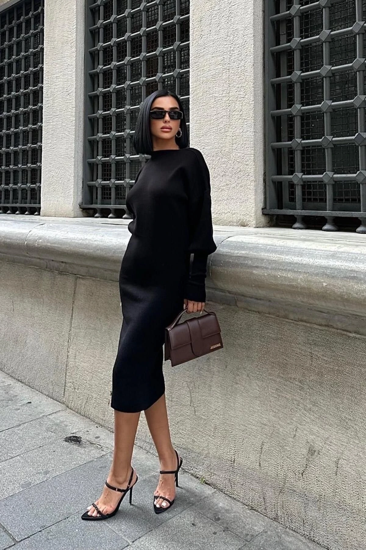 Kadın Siyah Akrilik Balon Kol Midi Elbise