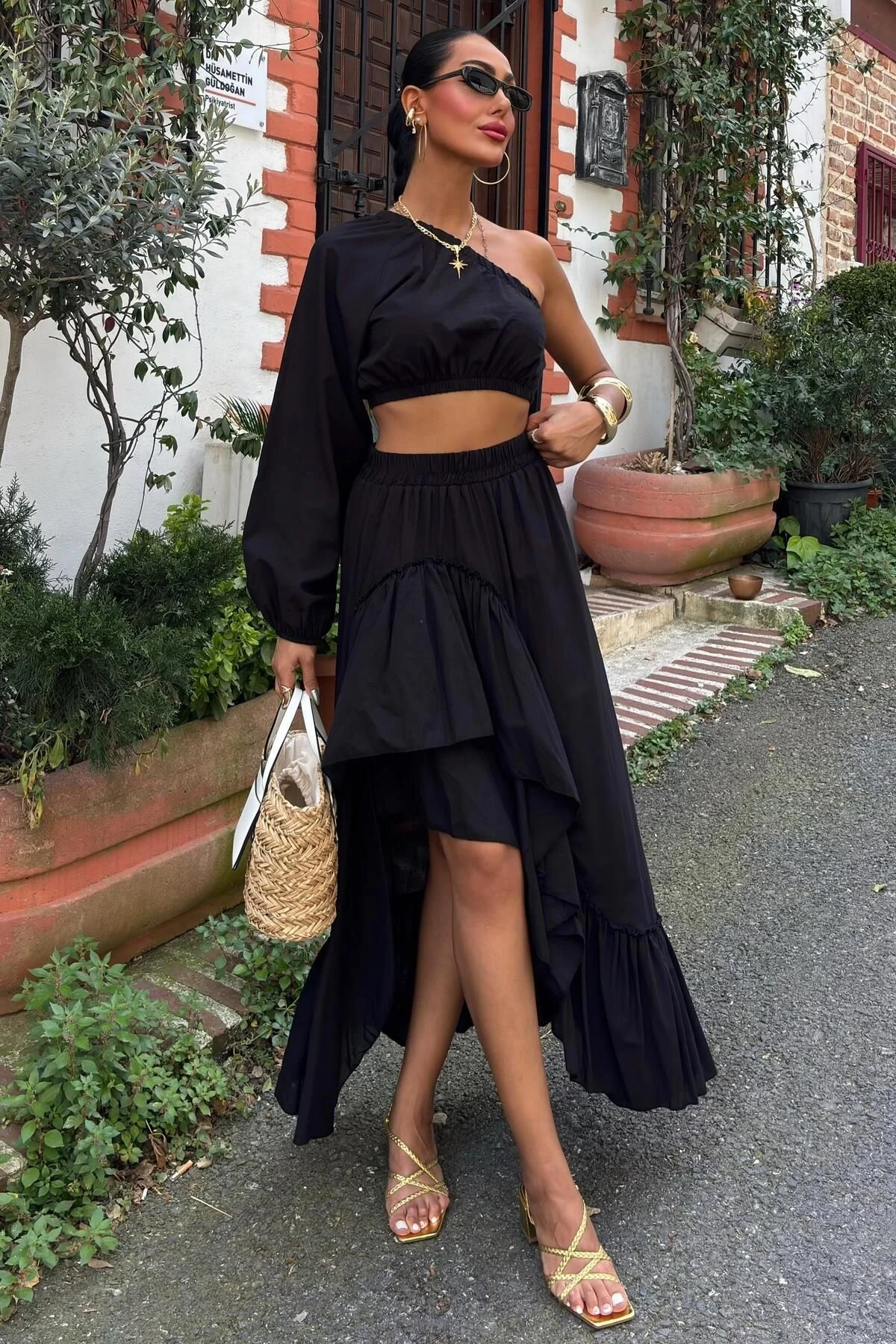 Kadın Siyah Asimetrik Tek Omuz Wual Takım