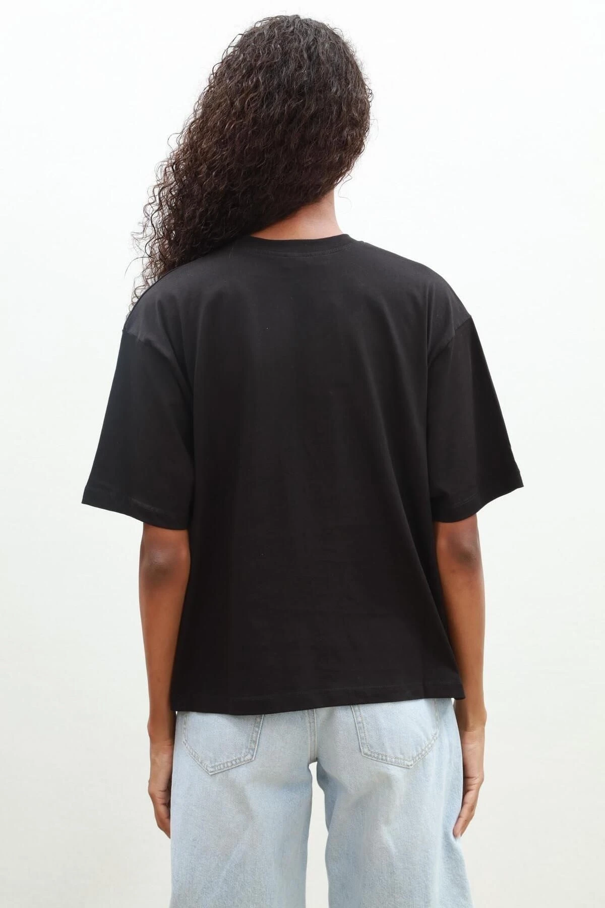 Kadın Siyah Dokuma Oversize Kısa Kollu Tişört