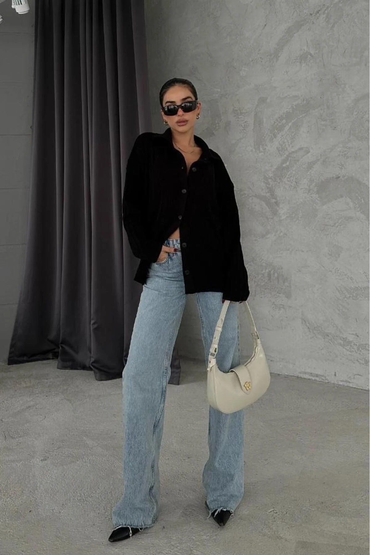 Kadın Siyah Gabardin Pamuklu Kısa Ceket