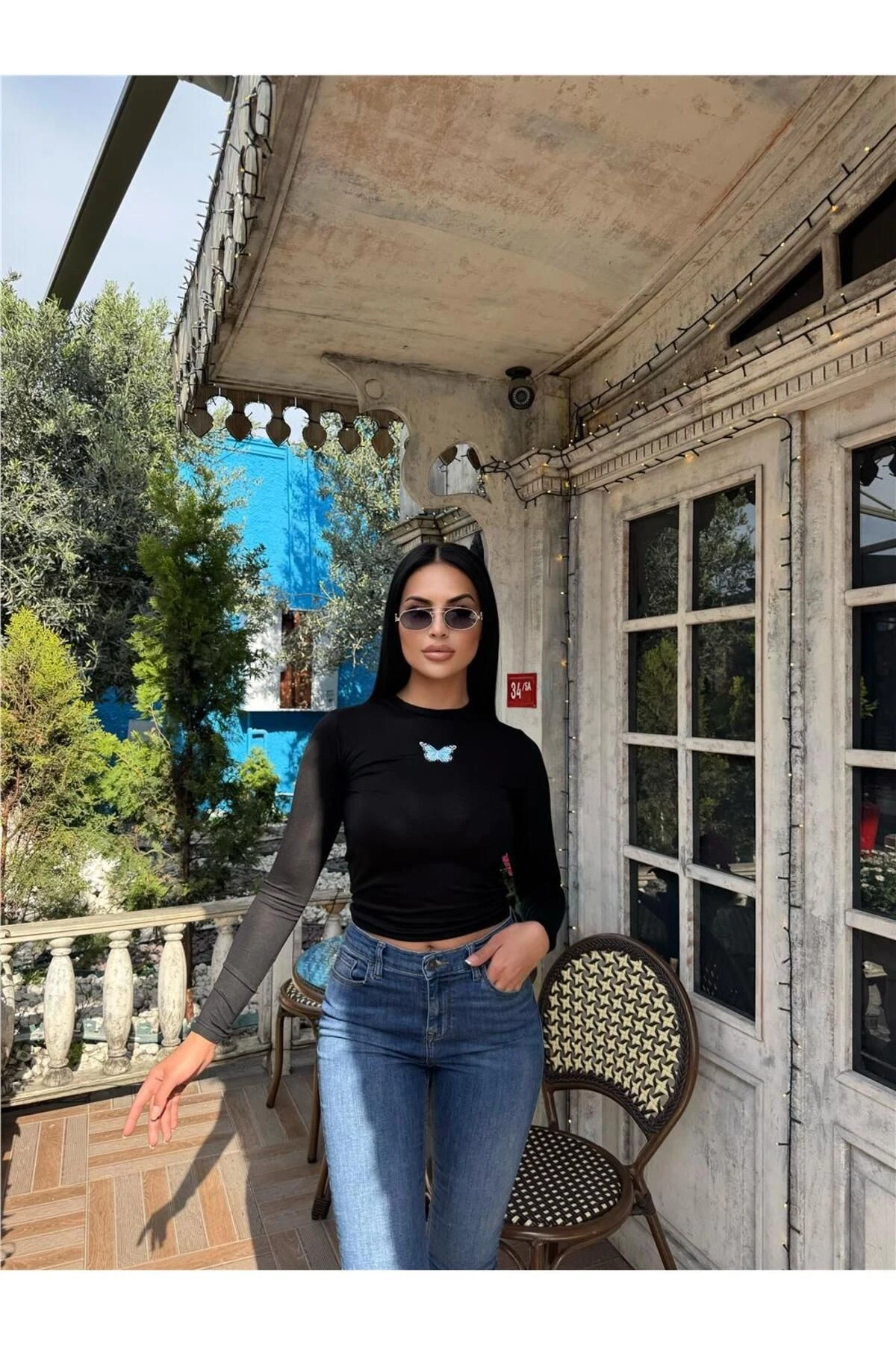 Kadın Siyah Kayık Yaka Uzun Kollu Viskon Badi Tişört