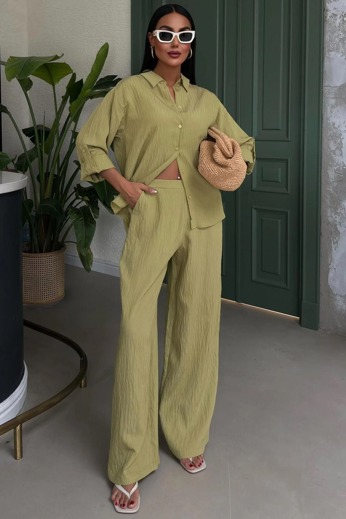 Kadın Yeşil Pamuk Kendinden Kabartma Çizgili Salaş Takım