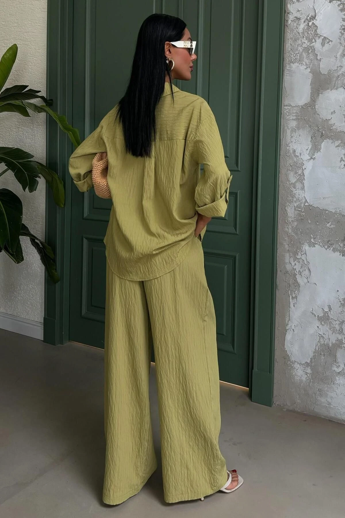 Kadın Yeşil Pamuk Kendinden Kabartma Çizgili Salaş Takım