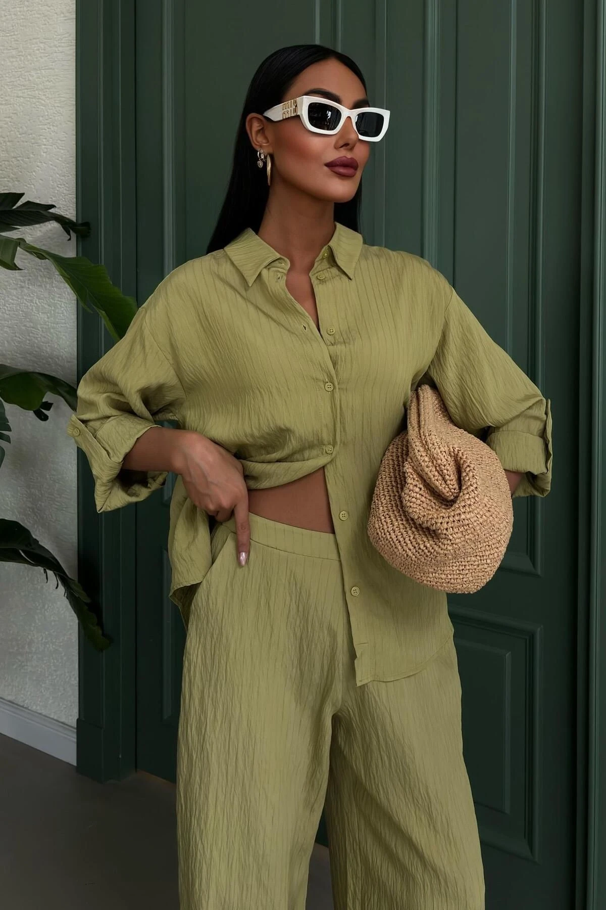 Kadın Yeşil Pamuk Kendinden Kabartma Çizgili Salaş Takım