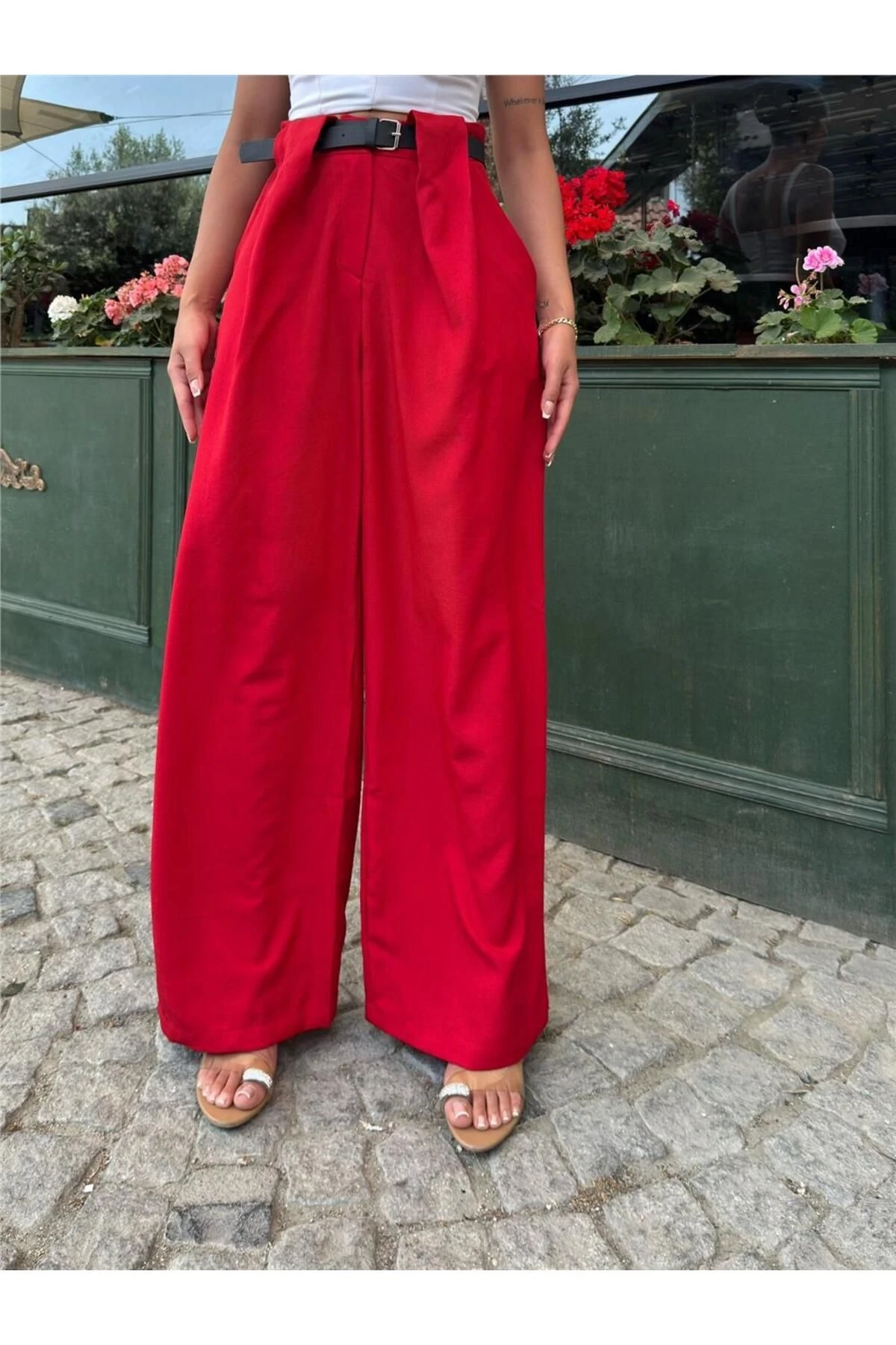 Kırmızı Keten Karışımlı Kemerli Pantolon