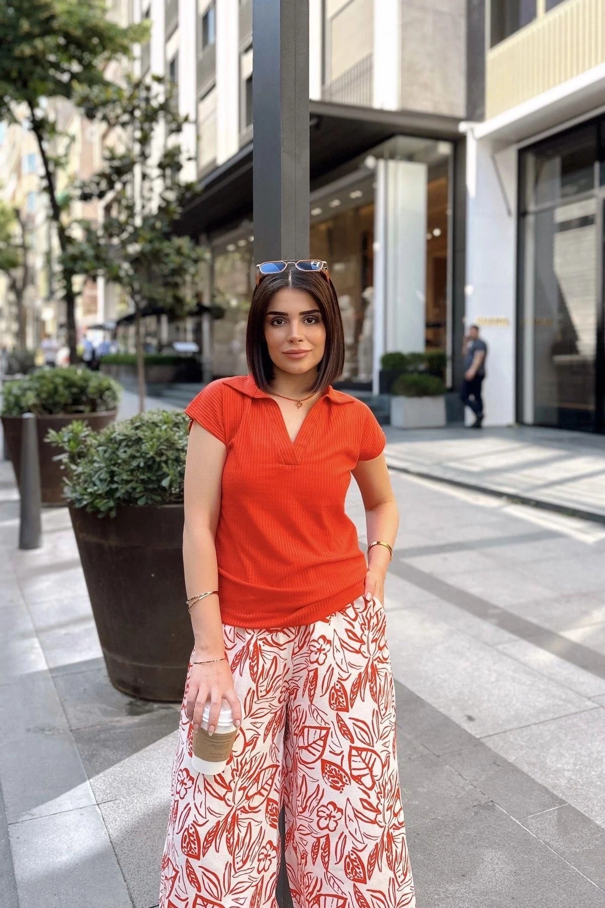 Mercan Polo Yaka, Kısa Kol, Fitilli Kaşkorşe Kumaş, Basic Kesim, Spor Ve Günlük Bluz & T-Shirt