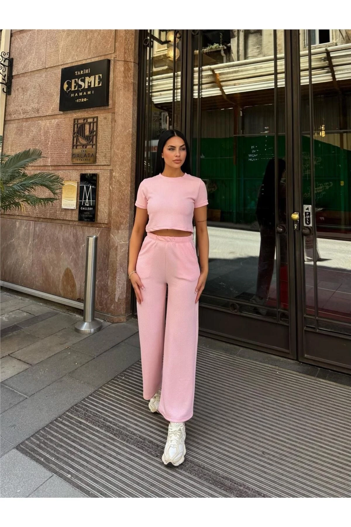 Pembe Modal Keten Dokulu Bisiklet Yaka Takım