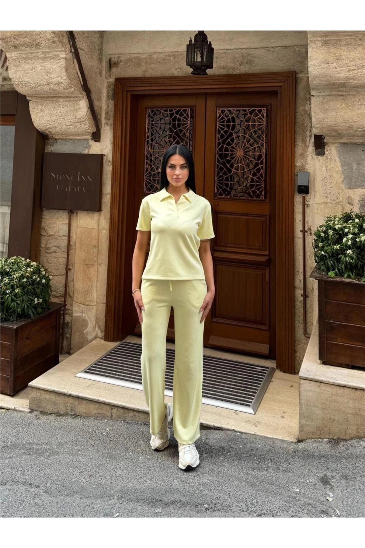 Sarı Polyester Elastan Polo Yaka Takım