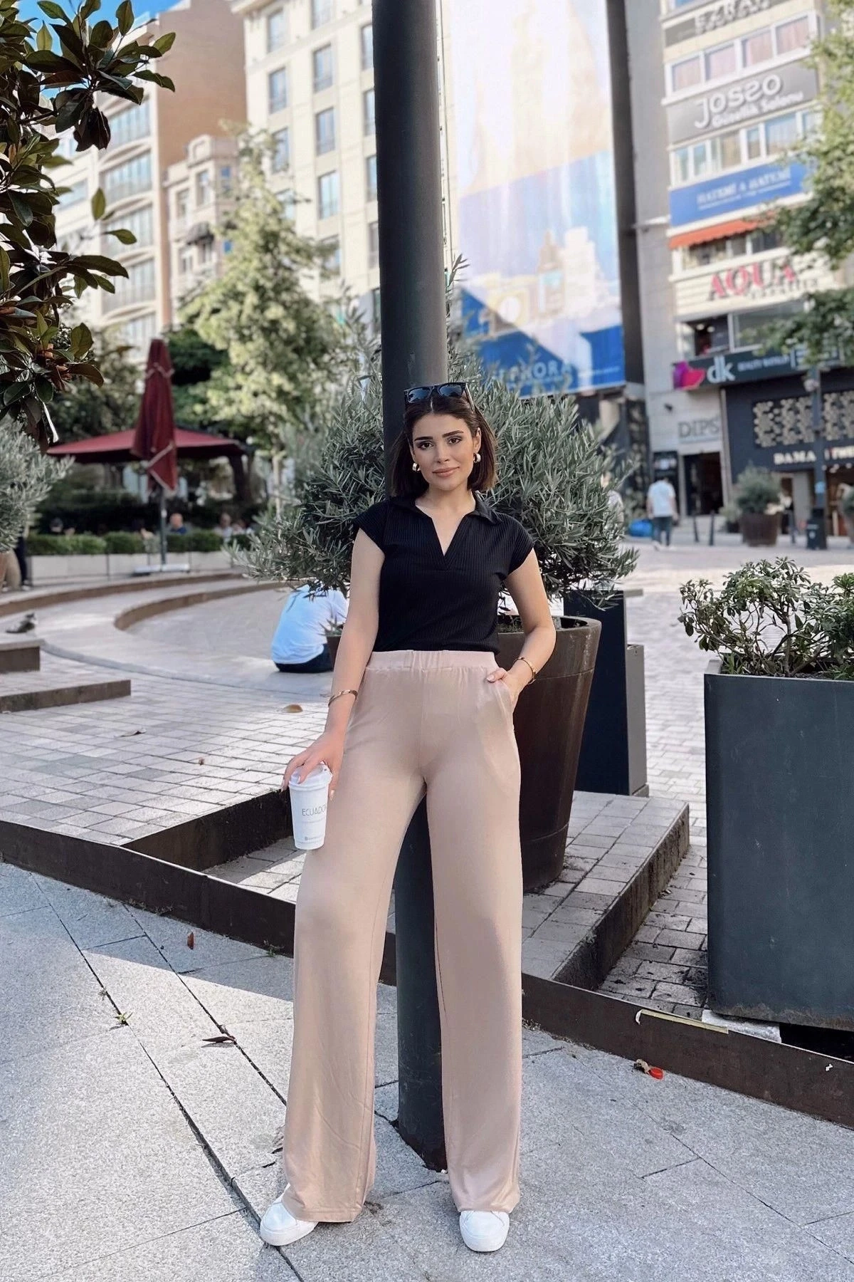 Siyah Polo Yaka, Kısa Kol, Fitilli Kaşkorşe Kumaş, Basic Kalıp/Kesim, Spor Ve Günlük Bluz & T-Shirt