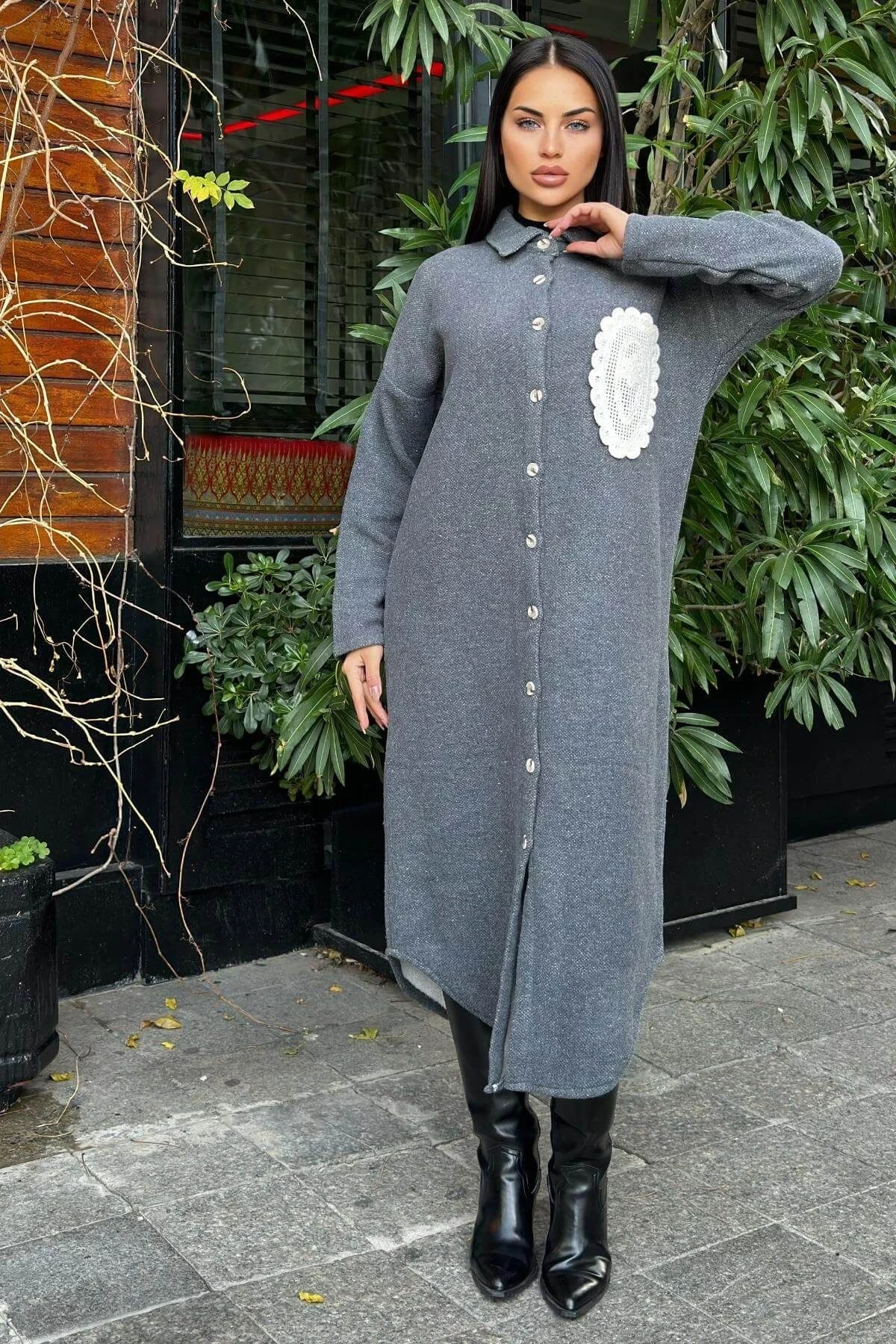 Antrasit Çift Taraflı Yumoş Dokulu, Aplike Detaylı, Duble Kaşe Gömlek Elbise