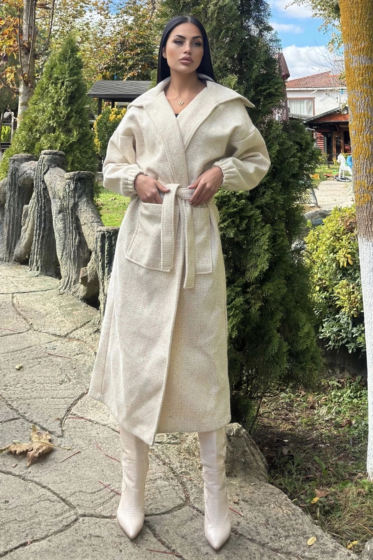 Ekru Cepli, Balon Kol, Kemerli, Kalın Örgü Triko, Uzun Kaban