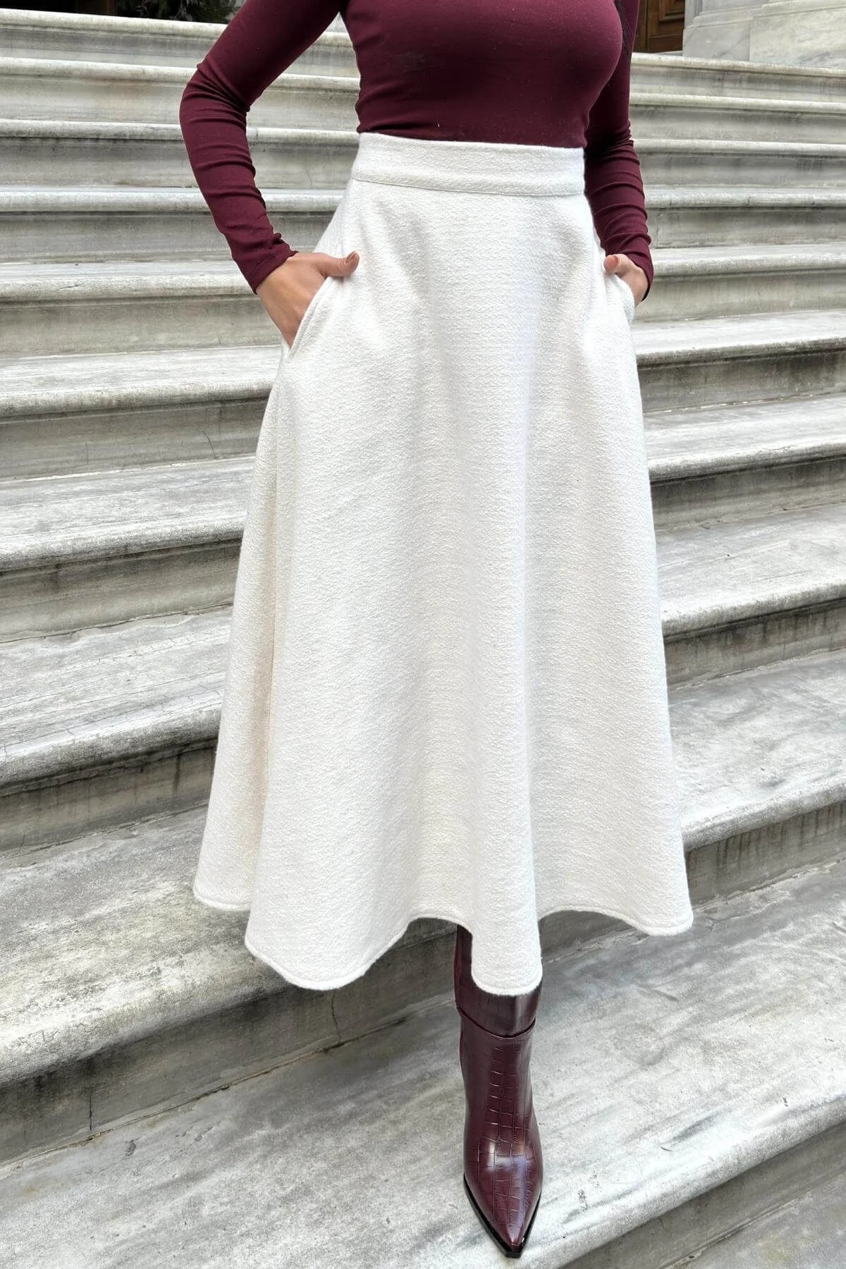 Ekru Yüksek Bel, Cepli, Kiloş Kesim, Kırçıllı Kaşe Uzun Etek