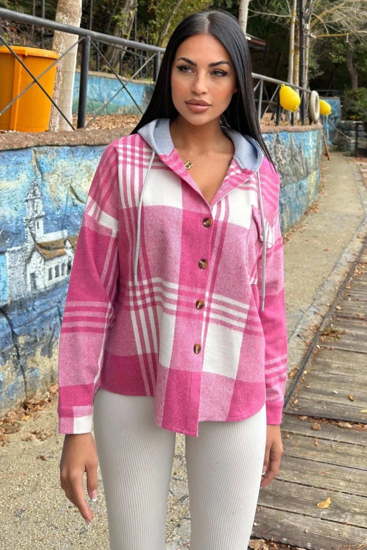 Fuşya Ekose Desenli, Yumuşak Dokulu, Kapüşonlu Oduncu Gömlek