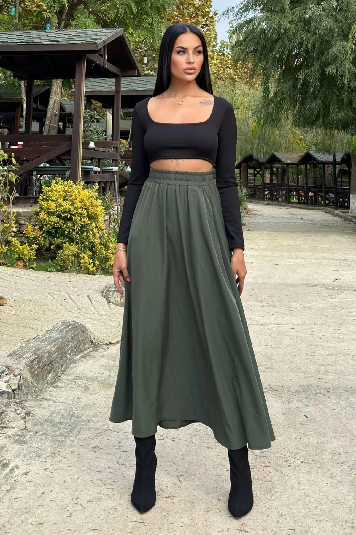 Haki Lastikli Yüksek Bel, A Kesim, Dökümlü Ve Salaş, Uzun Kupra Etek