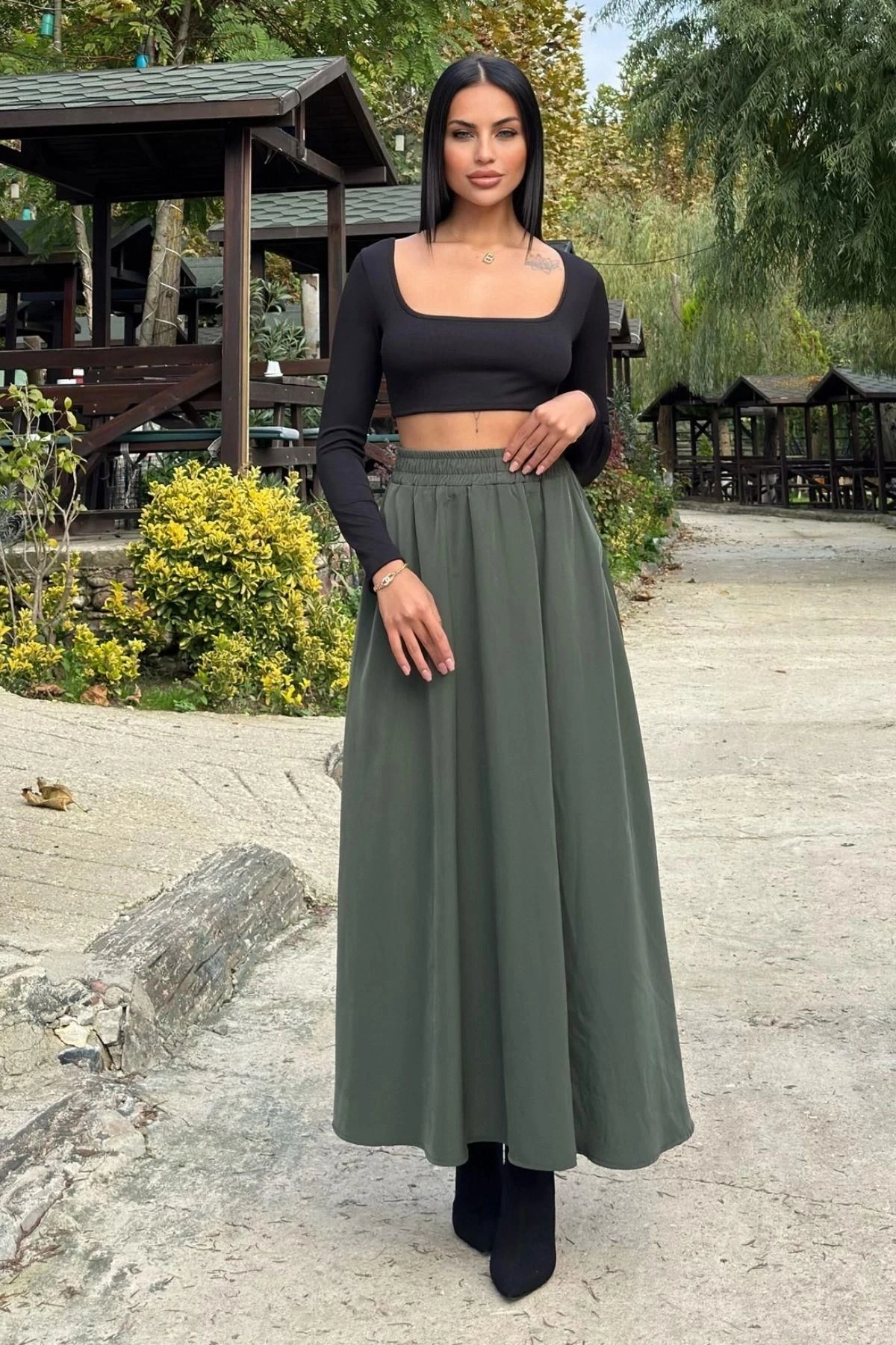 Haki Lastikli Yüksek Bel, A Kesim, Dökümlü Ve Salaş, Uzun Kupra Etek