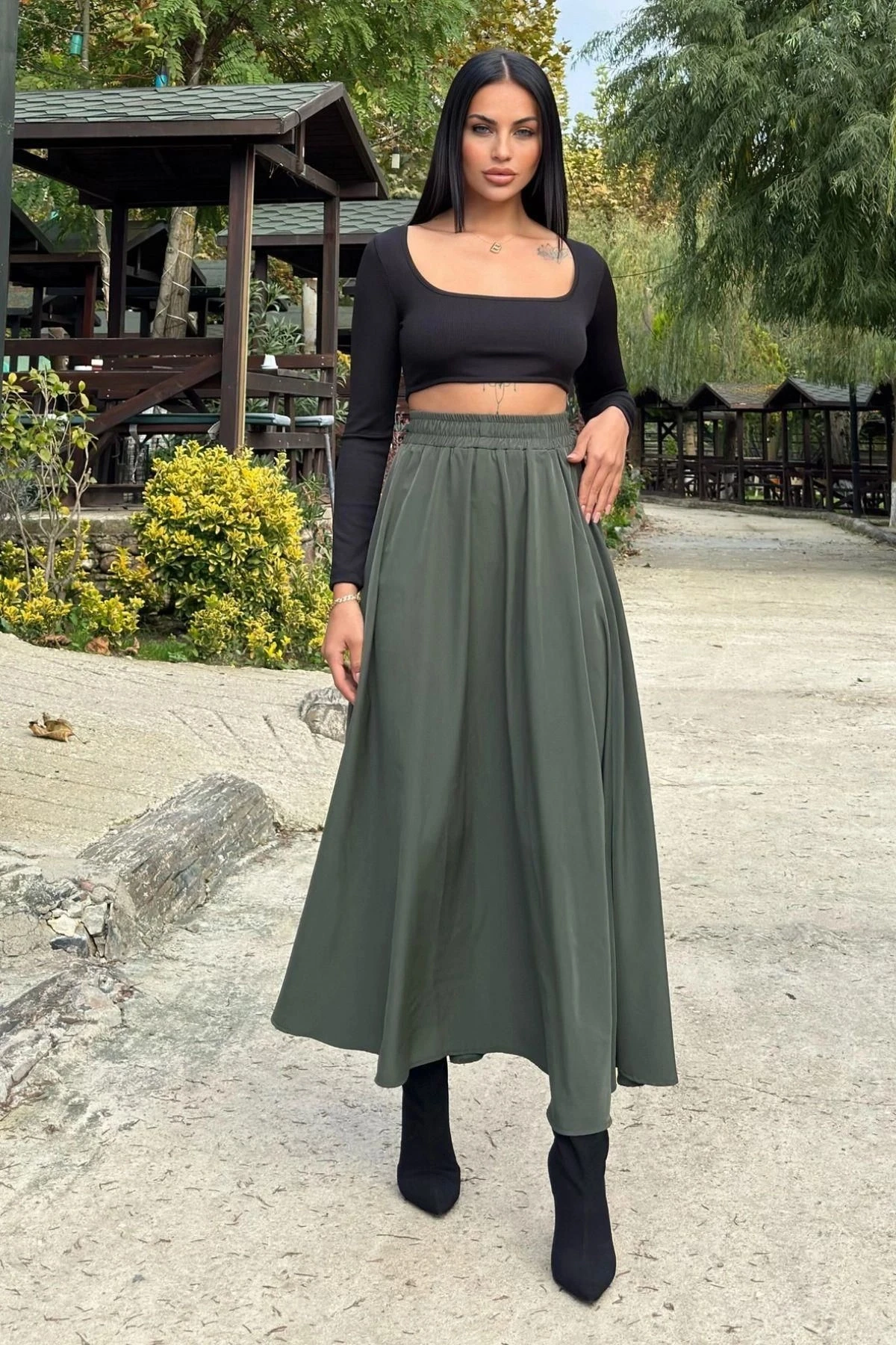 Haki Lastikli Yüksek Bel, A Kesim, Dökümlü Ve Salaş, Uzun Kupra Etek