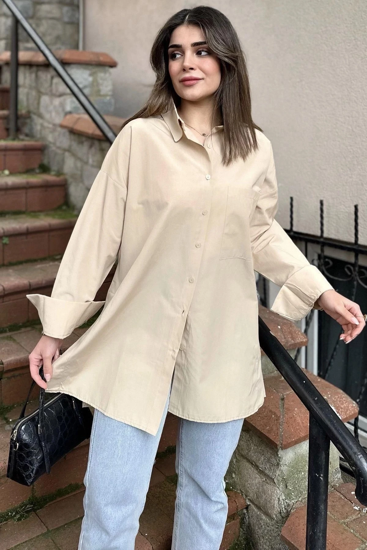 Kadın bej Terikoton Kumaş, Yırtmaçlı, Rahat Uzun Gömlek