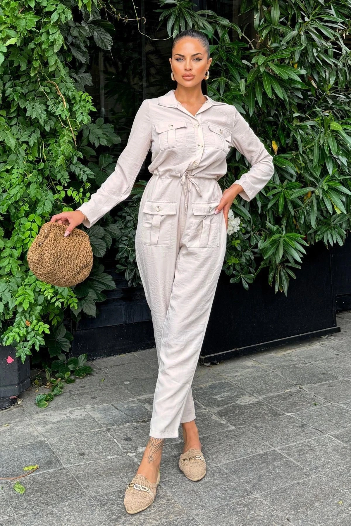 Kadın Bej Uzun Kol, Gömlek Yaka, Cepli, Kemerli, Airobin Safari Tulum