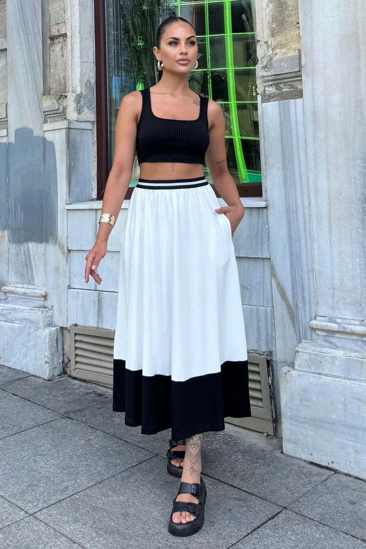 Kadın Beyaz & Siyah Color Block Desen,Beli Şerit Lastikli, Rahat Kalıp, Cepli Uzun Etek