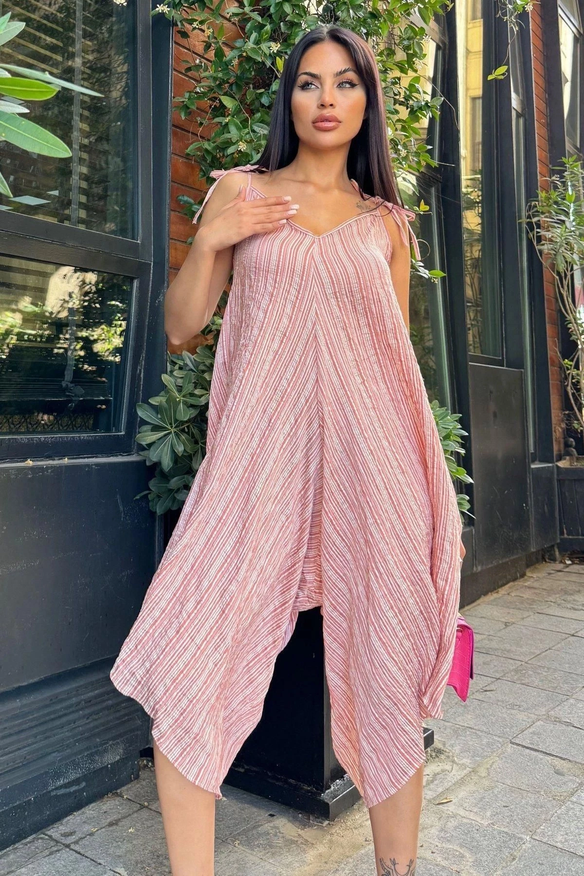 Kadın Bordo İp Askılı, Asimetrik Kesim, Dokulu Kumaş, Salaş Tulum