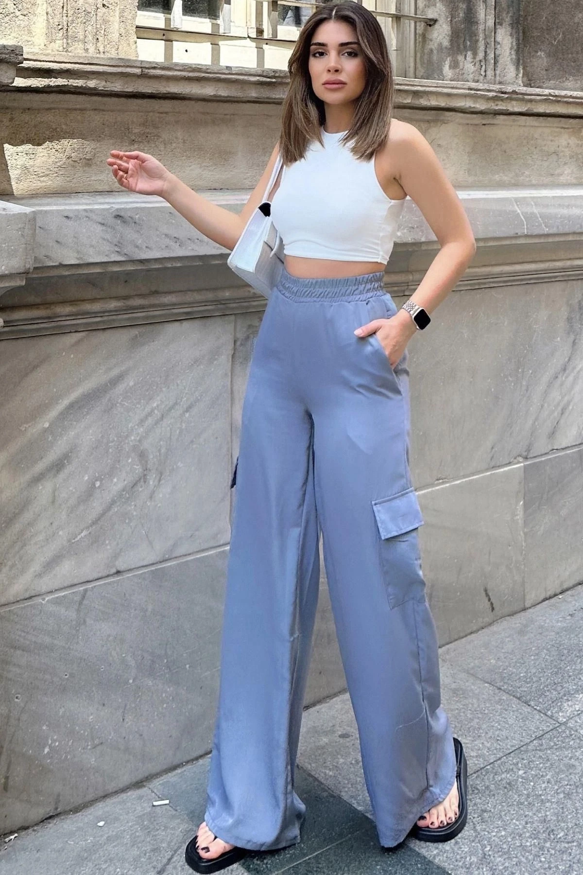 Kadın Gri Beli Lastikli, Kargo Cepli, Bol Paça Kupra Kumaş Palazzo Pantolon - Tesettüre Uygun