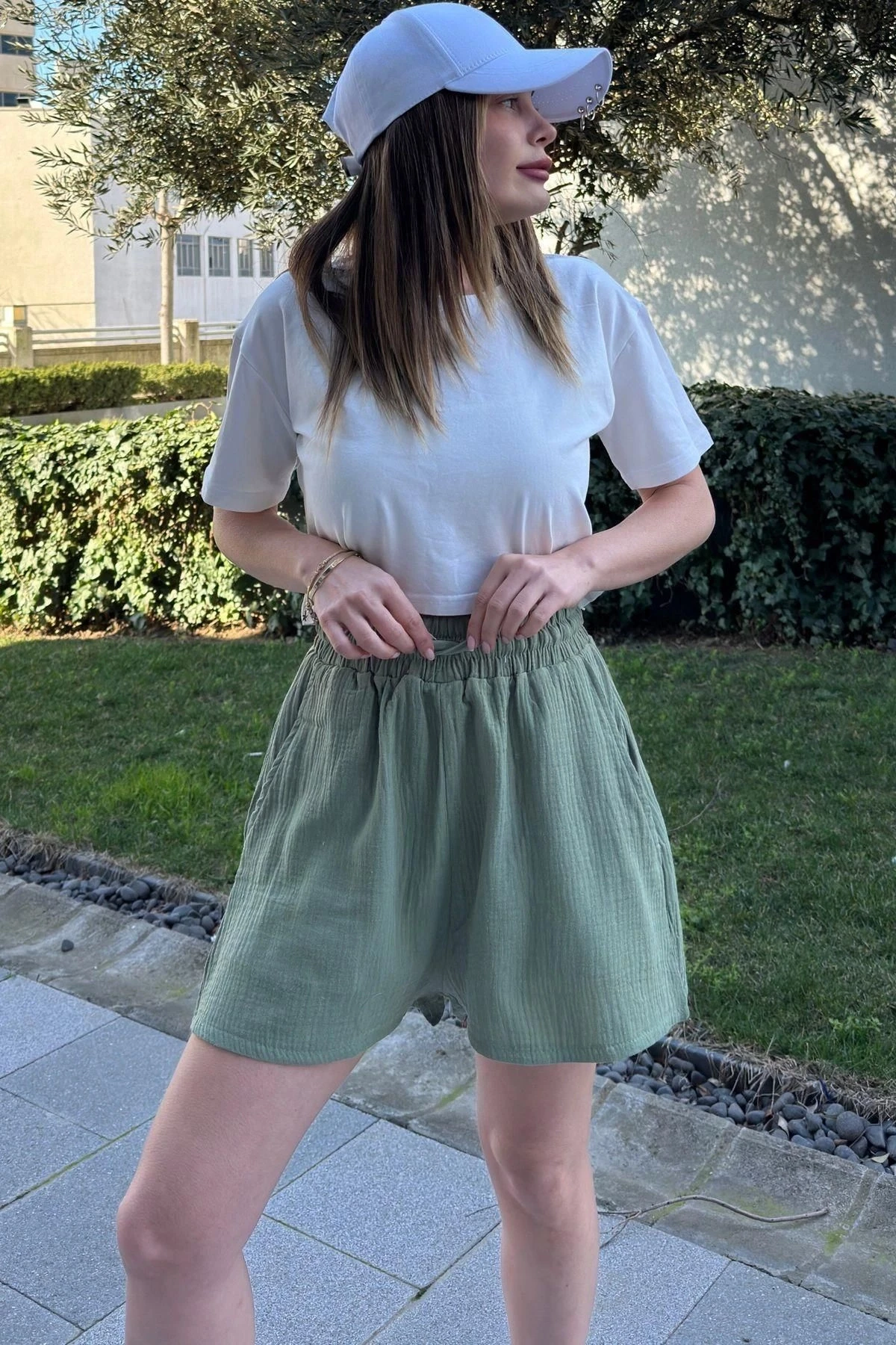 Kadın Haki Cepli, Bağcıklı, Beli Lastikli, Salaş Müslin Şort