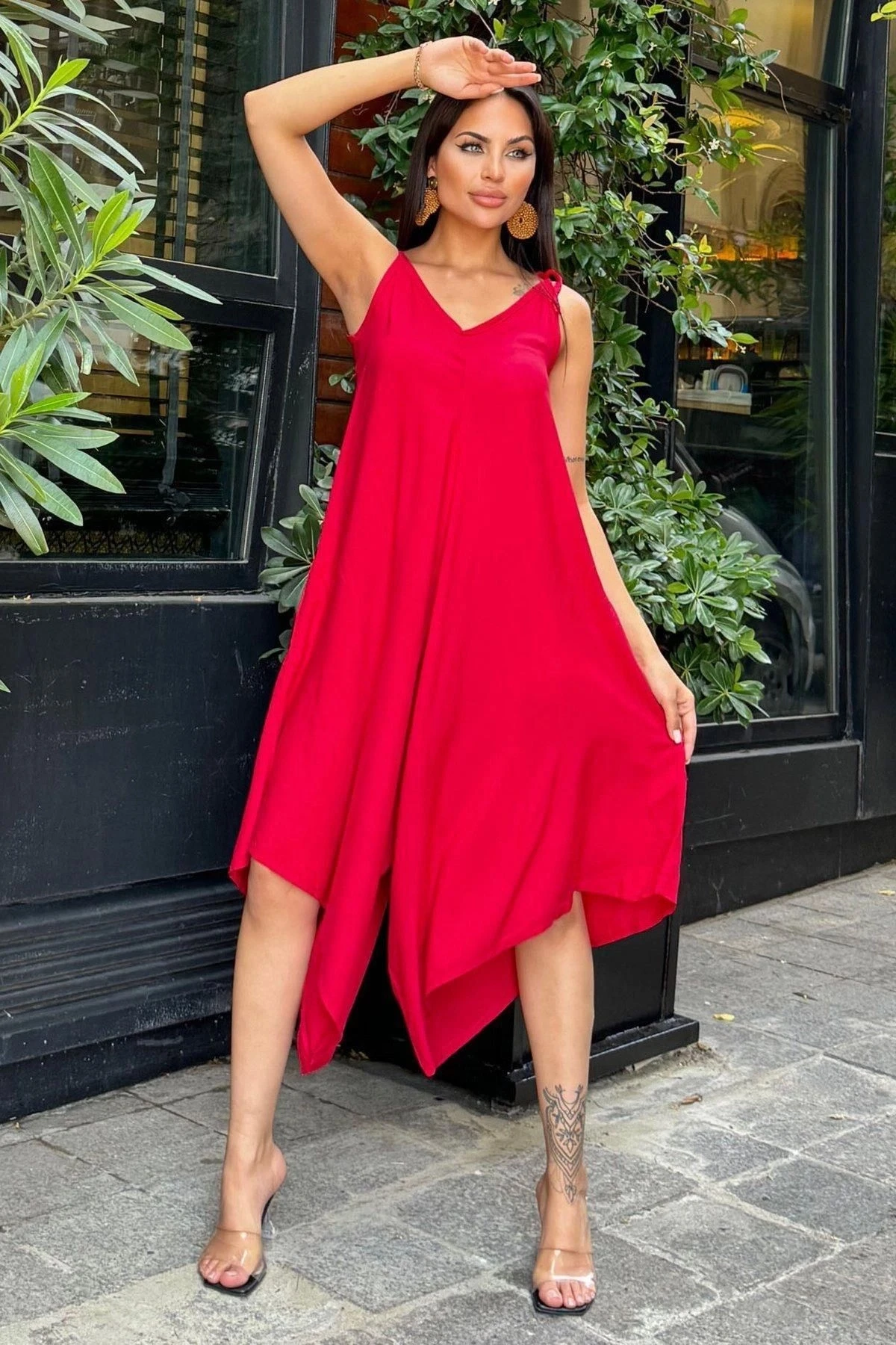 Kadın Kırmızı İp Askılı, Asimetrik Kesim, Dokulu Terletmez Kumaş, Salaş Tulum