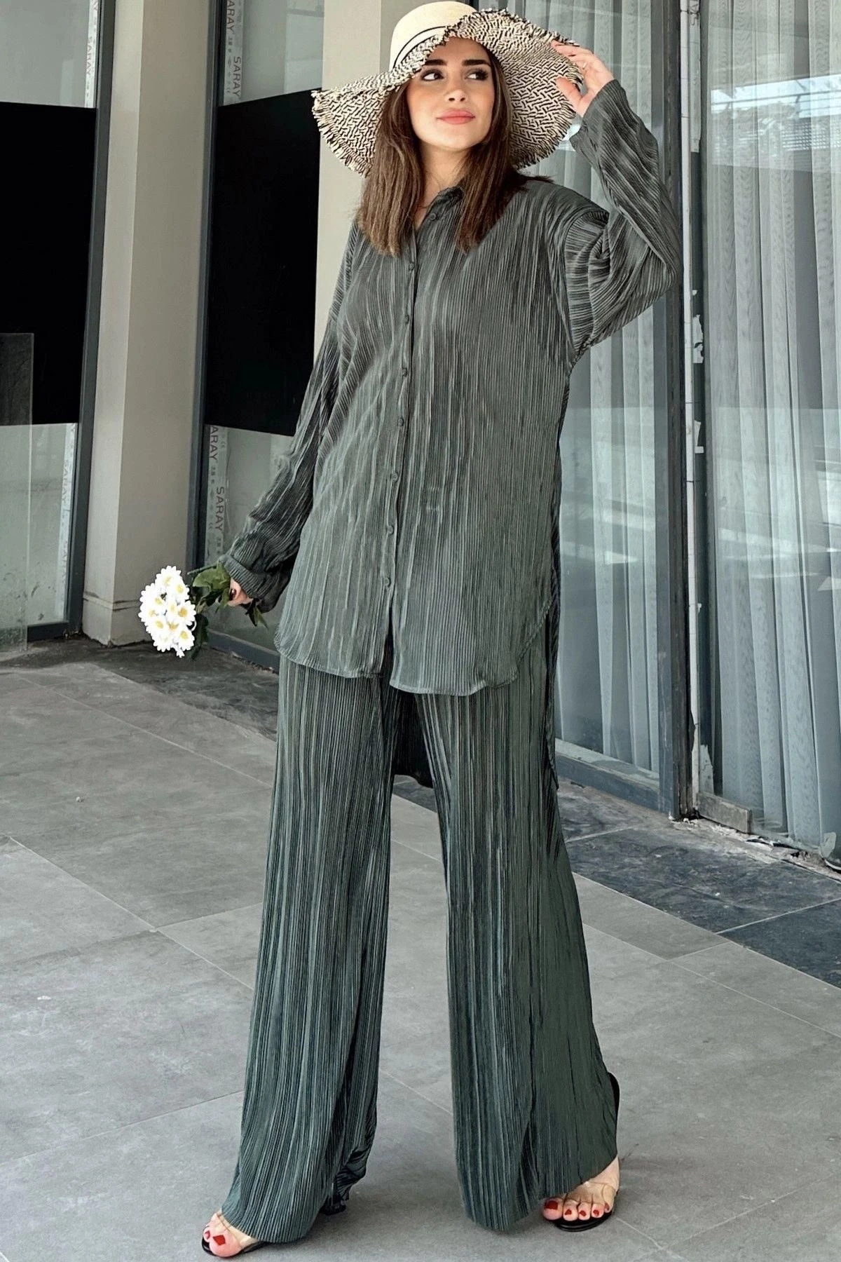 Kadın Koyu Yeşil Uzun Tunik Gömlek & Beli Lastikli, Bol Paça Pantolon - Salaş Bürümcük Takım