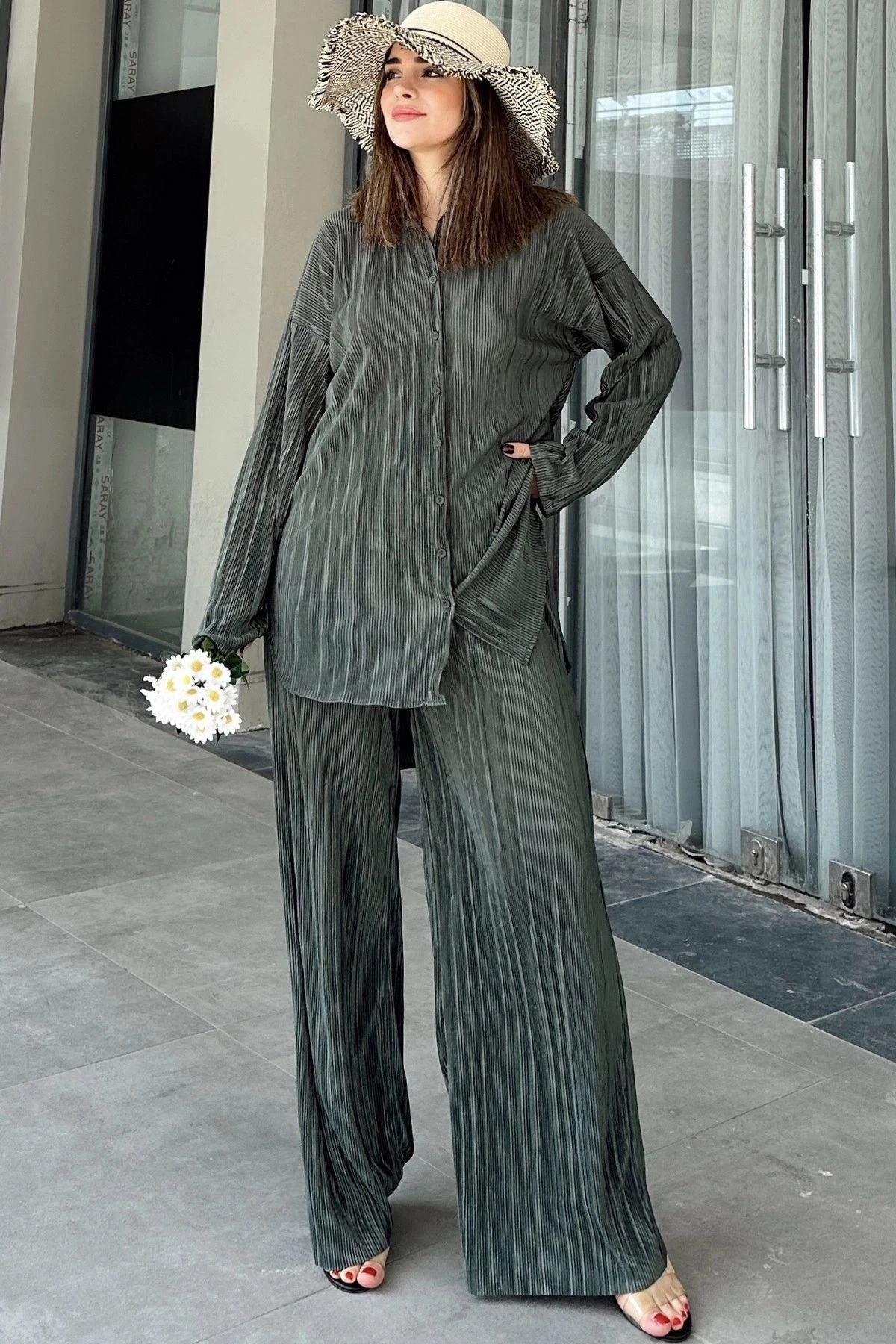 Kadın Koyu Yeşil Uzun Tunik Gömlek & Beli Lastikli, Bol Paça Pantolon - Salaş Bürümcük Takım