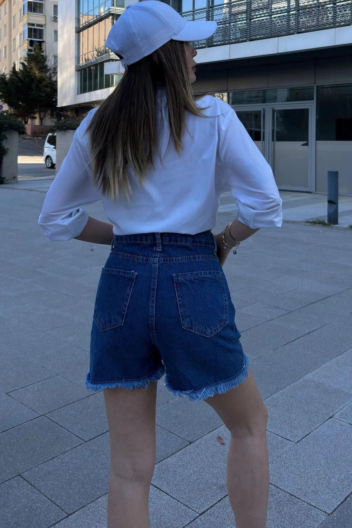 Kadın Laci Püsküllü Paça, Yüksek Bel, Rahat Denim-Kot Şort