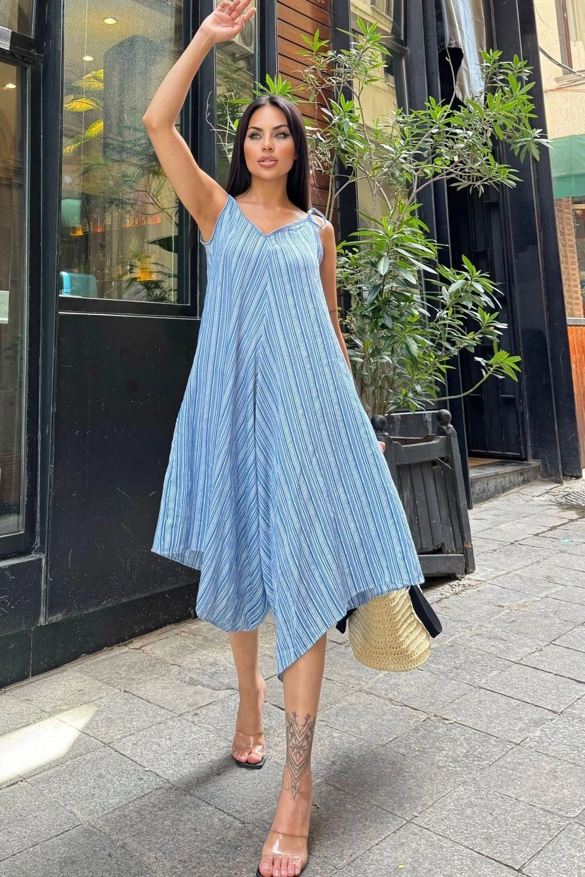 Kadın Mavi İp Askılı, Asimetrik Kesim, Dokulu Kumaş, Salaş Tulum