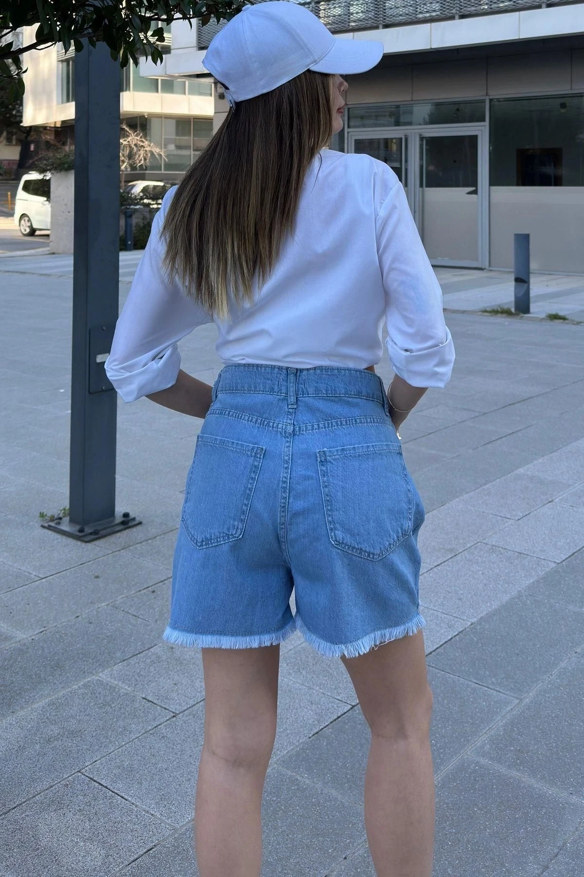 Kadın Mavi Püsküllü Paça, Yüksek Bel, Rahat Denim-Kot Şort