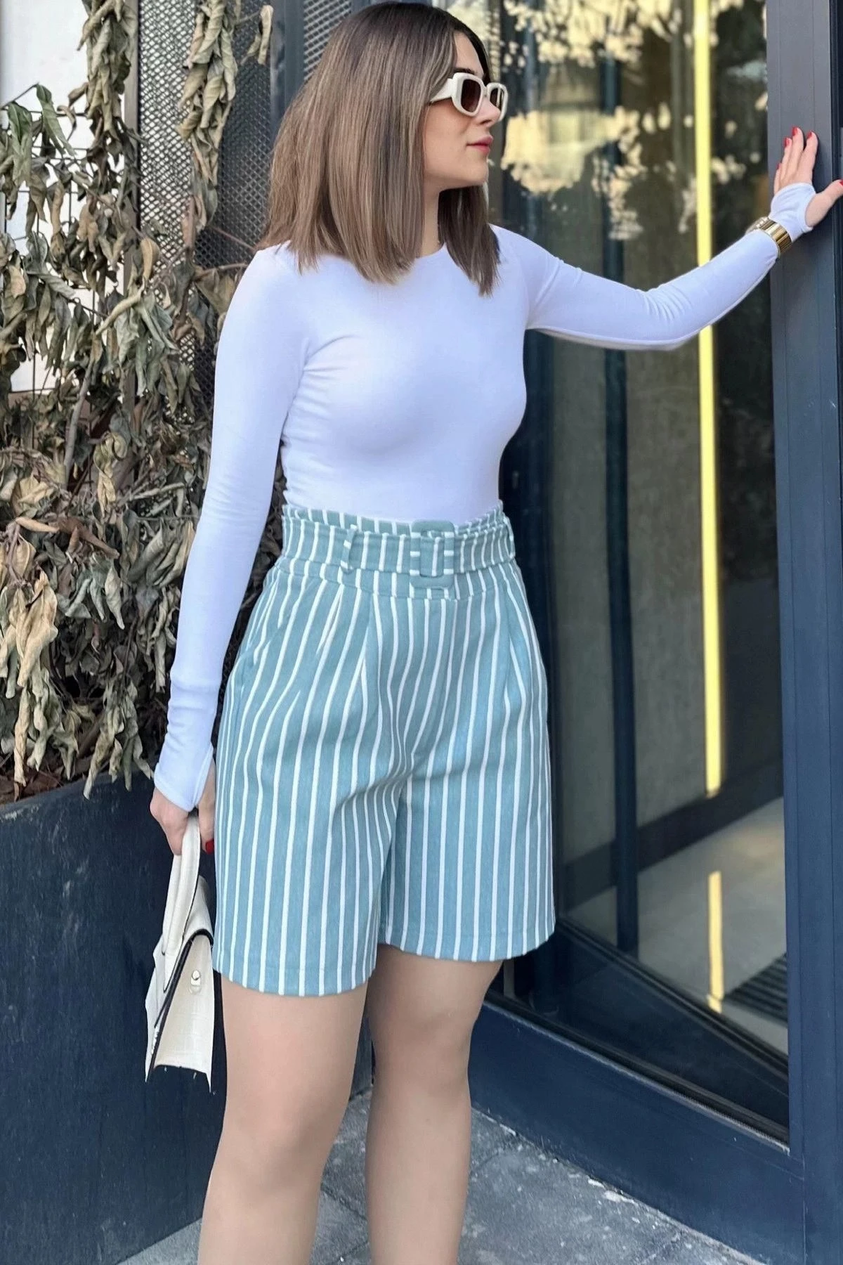 Kadın Mint Kemerli, Yüksek Bel, Pliseli, Rahat Kesim, Gabardin Şort