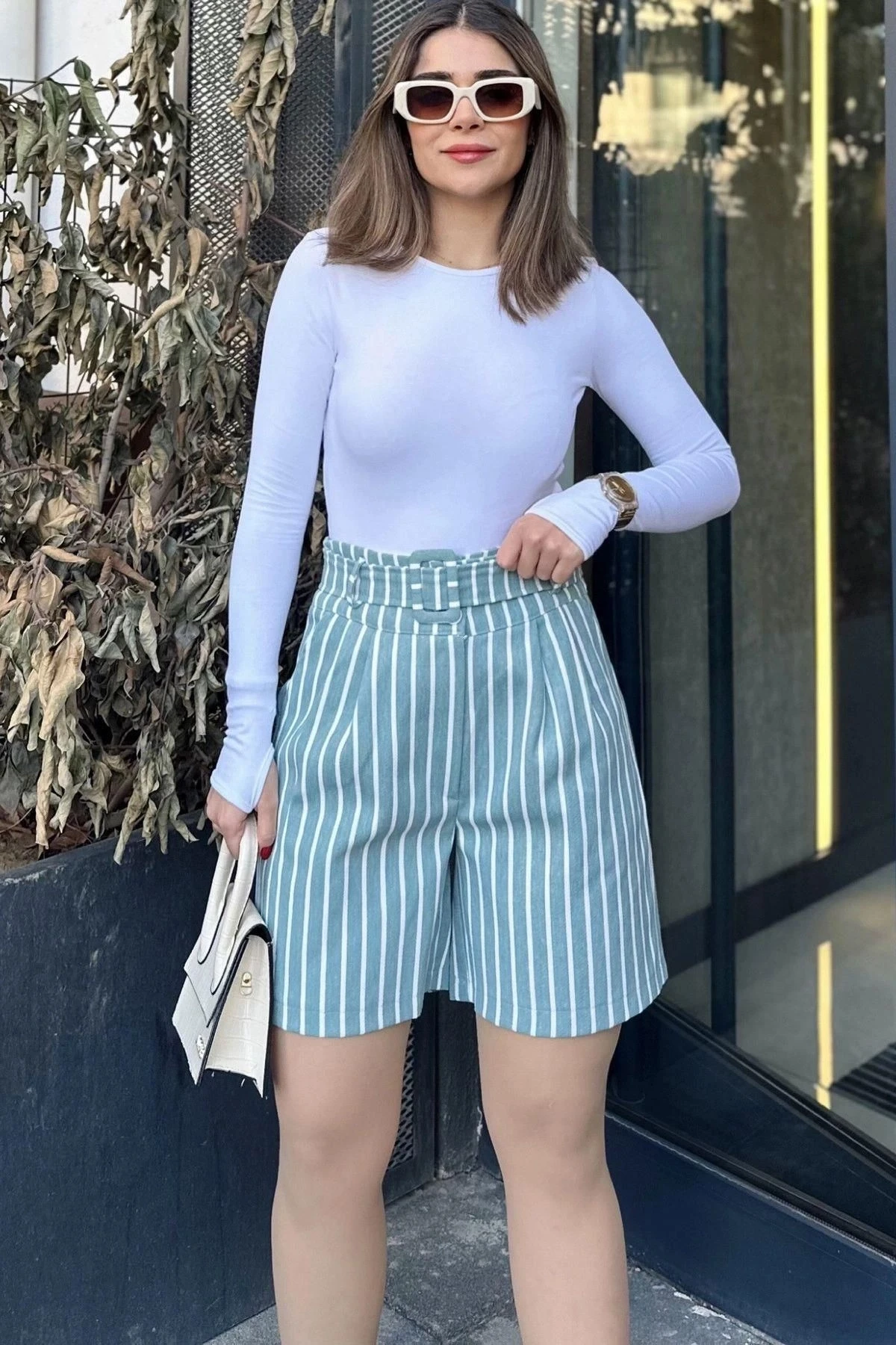 Kadın Mint Kemerli, Yüksek Bel, Pliseli, Rahat Kesim, Gabardin Şort